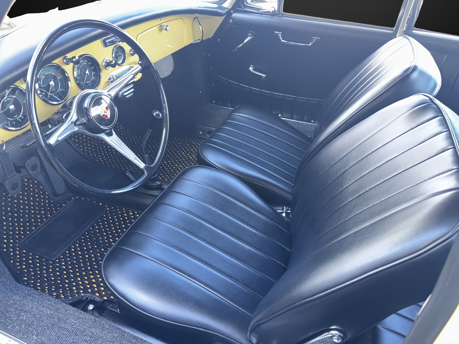 PORSCHE 356 B T6 Karmann Coupe-image-7