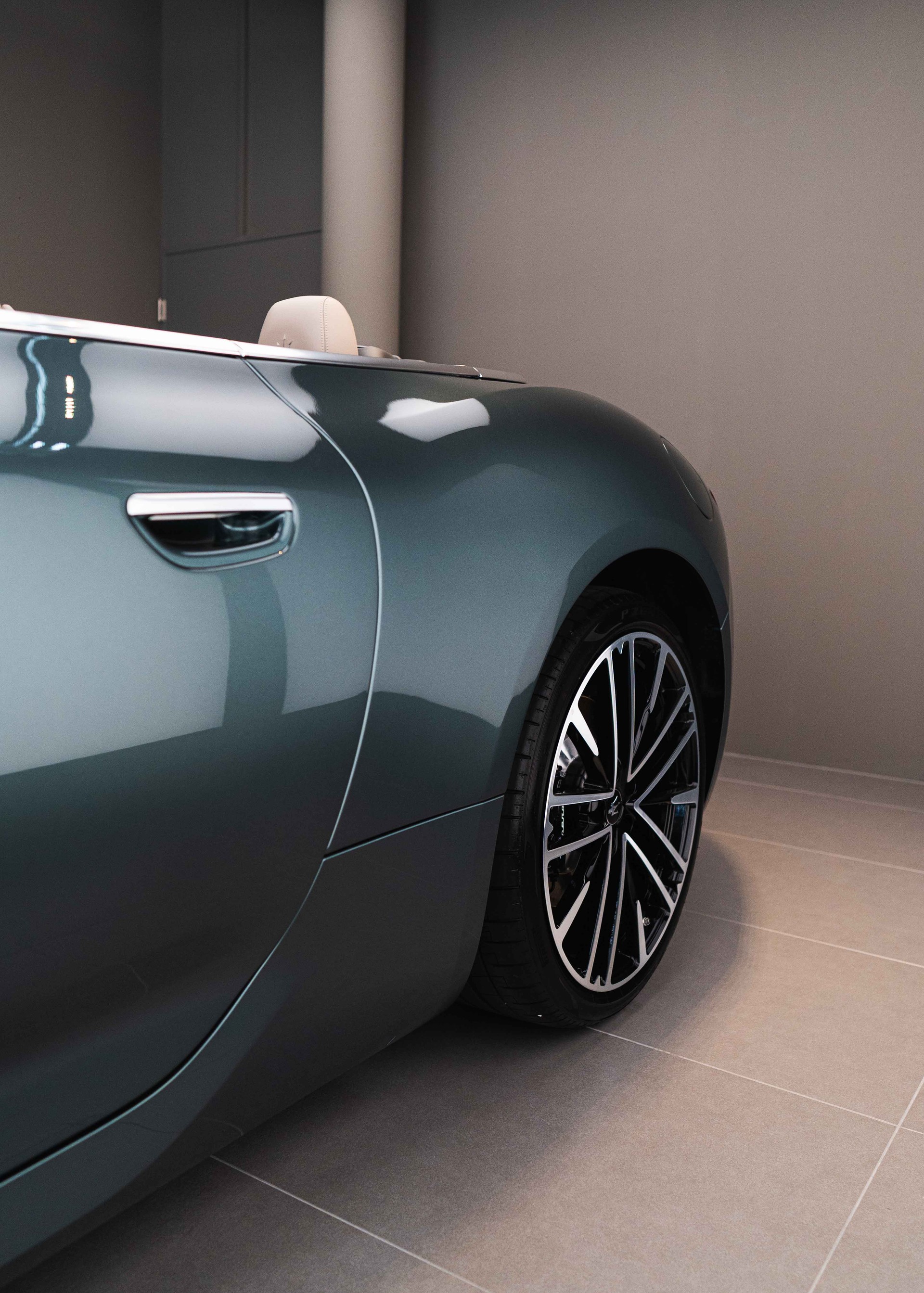MASERATI GranCabrio Modena - Verde Giada - 2.99% Leasing-image-6