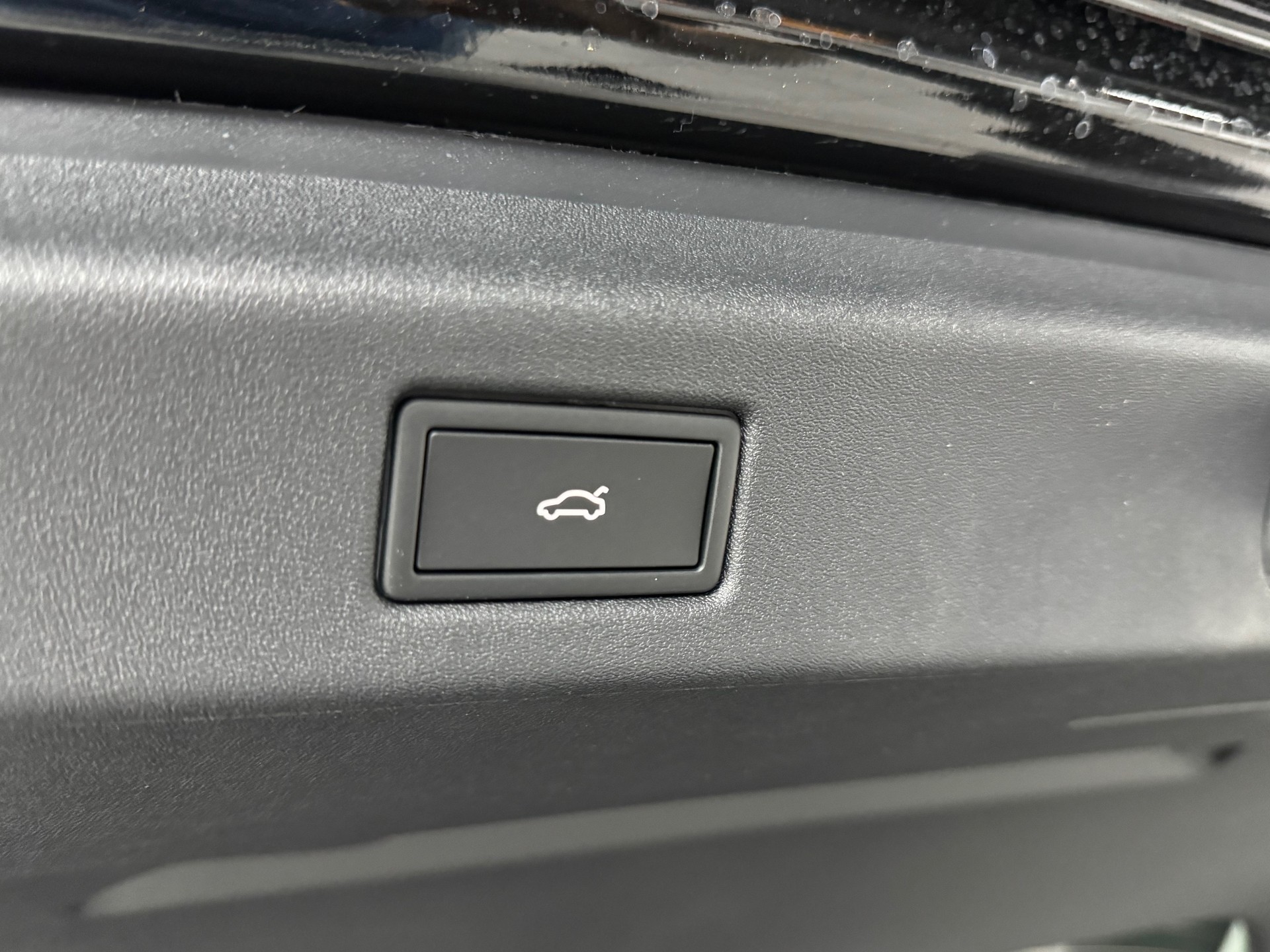 VW ID.7 Tou 86kWh GTX 4 M-image-12