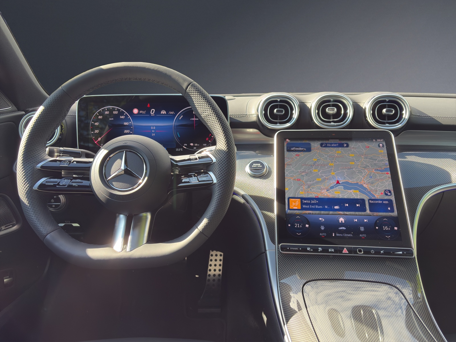 MERCEDES-BENZ C 400e 4 Matic EQ Hybrid-image-13