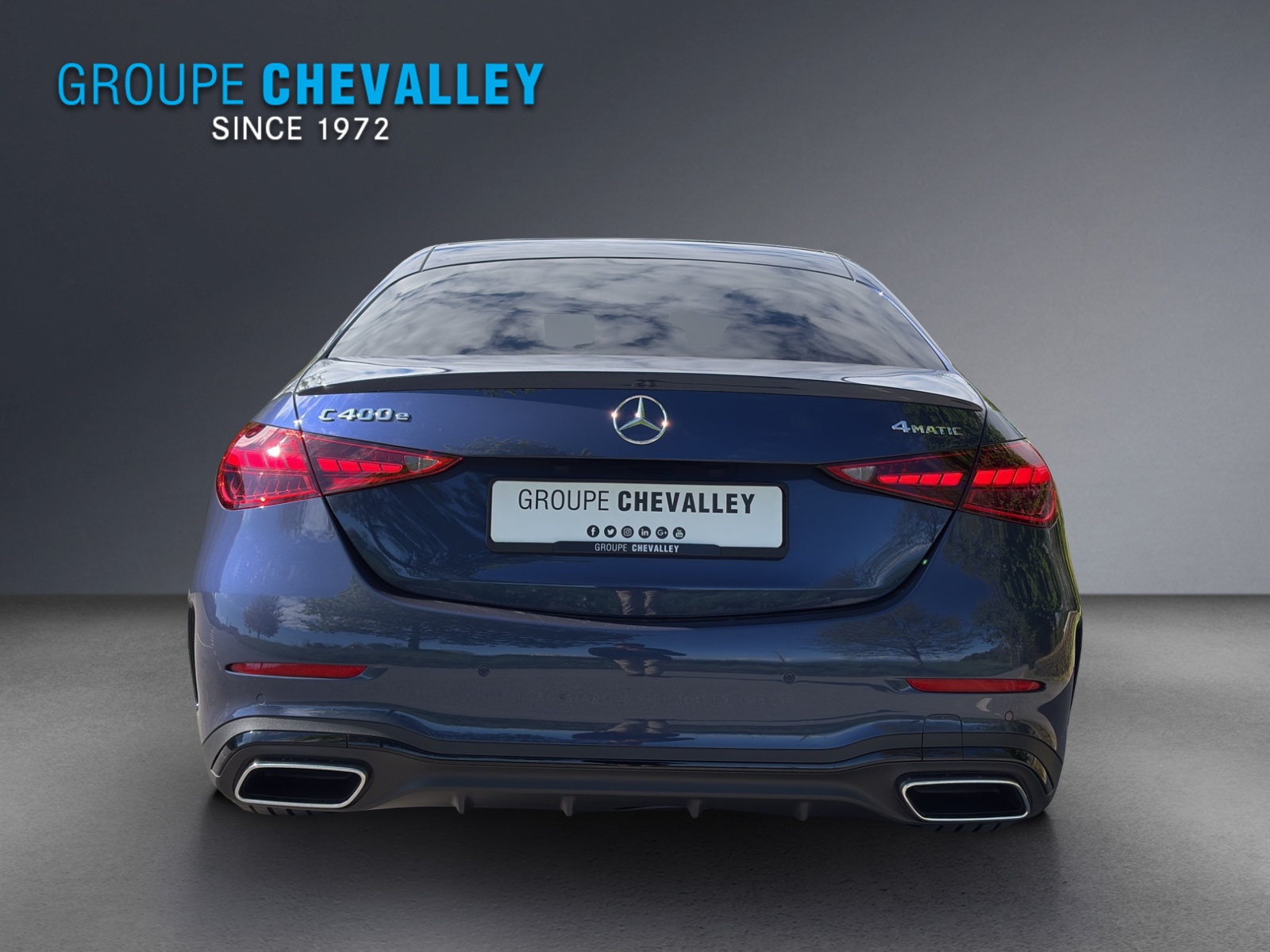 MERCEDES-BENZ C 400e 4 Matic EQ Hybrid-image-4
