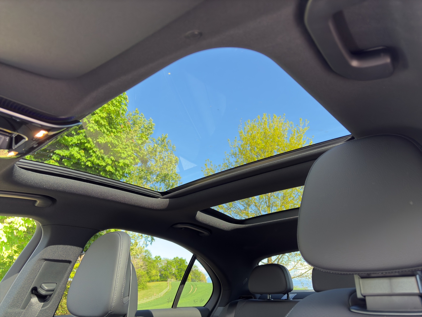 MERCEDES-BENZ C 400e 4 Matic EQ Hybrid-image-11