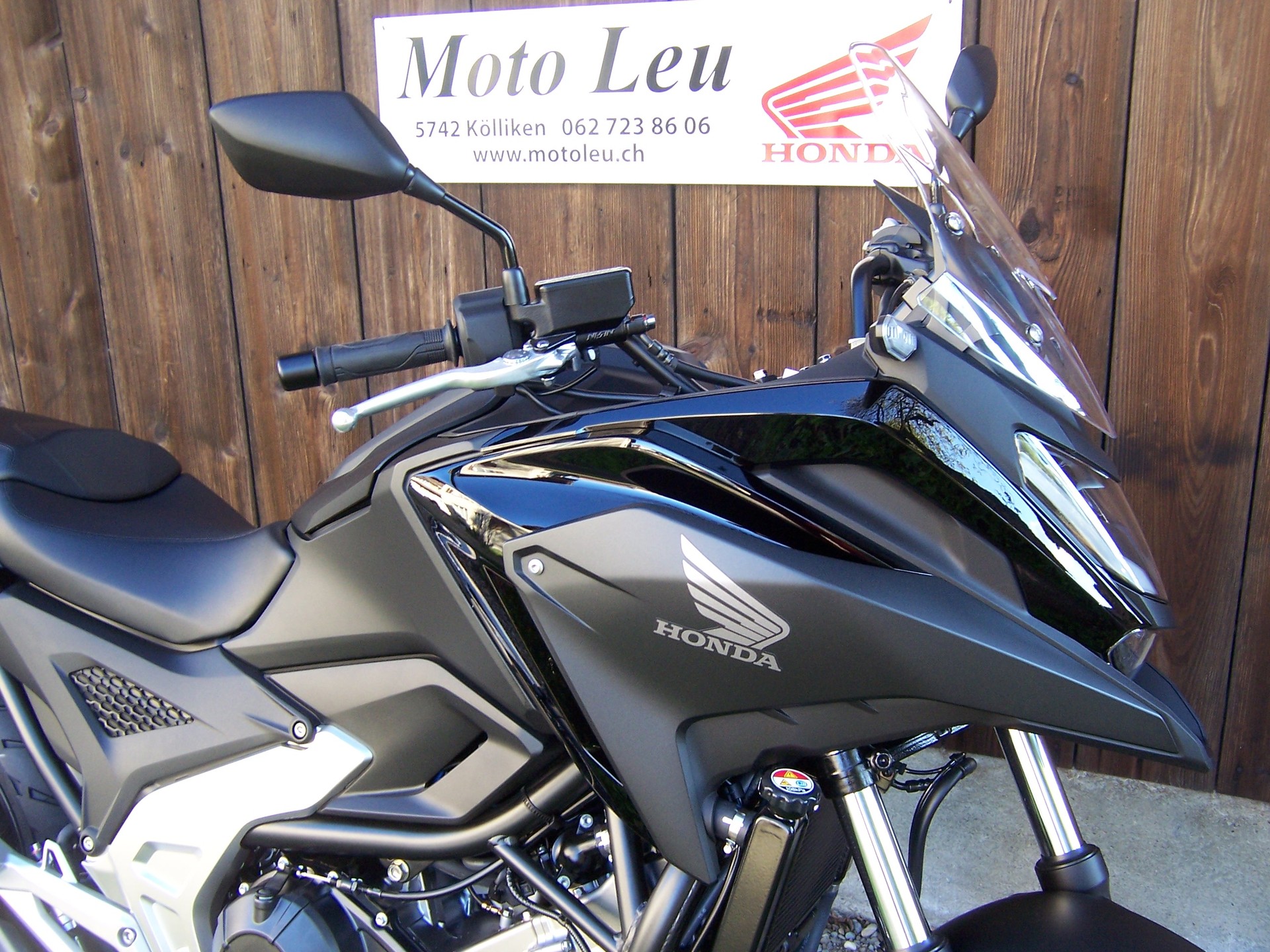 HONDA NC 750 X-image-1