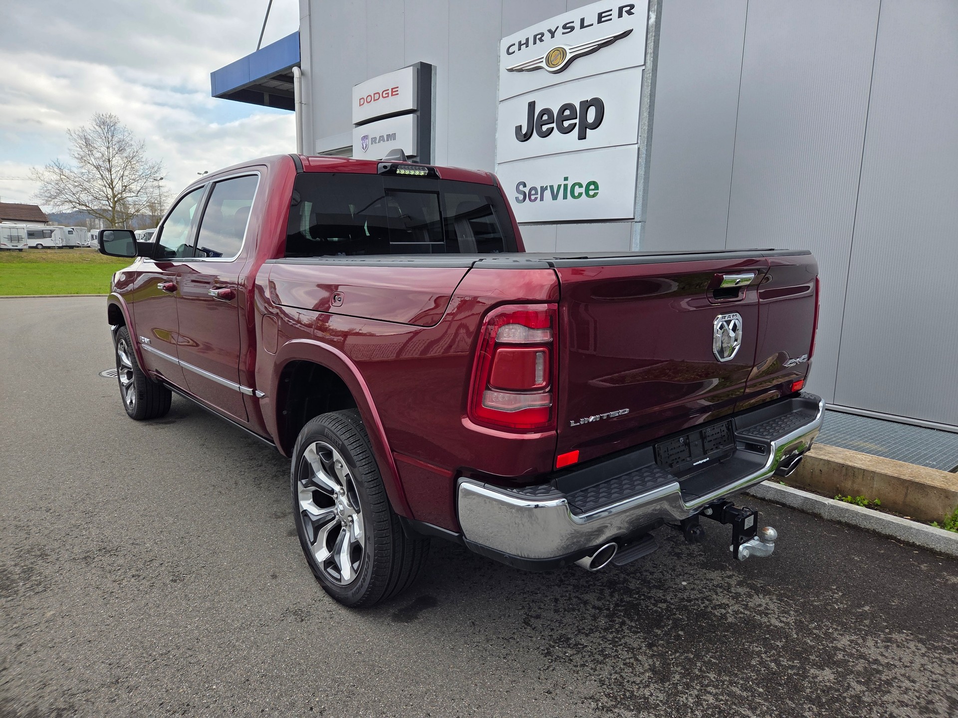 DODGE Ram 1500 5.7 V8 4x4 Limited 396PS / 3.5T AHK-showroom-element-2