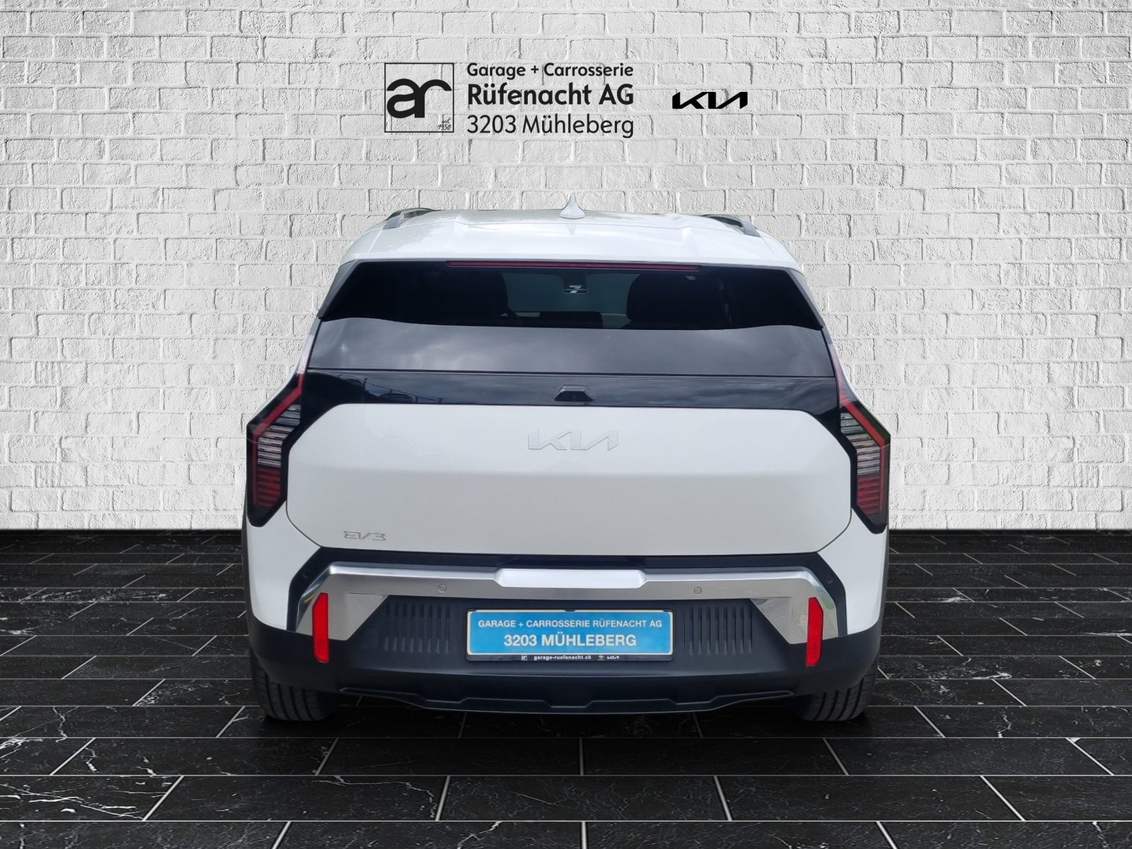 KIA EV3 81 kWh Earth-showroom-element-3