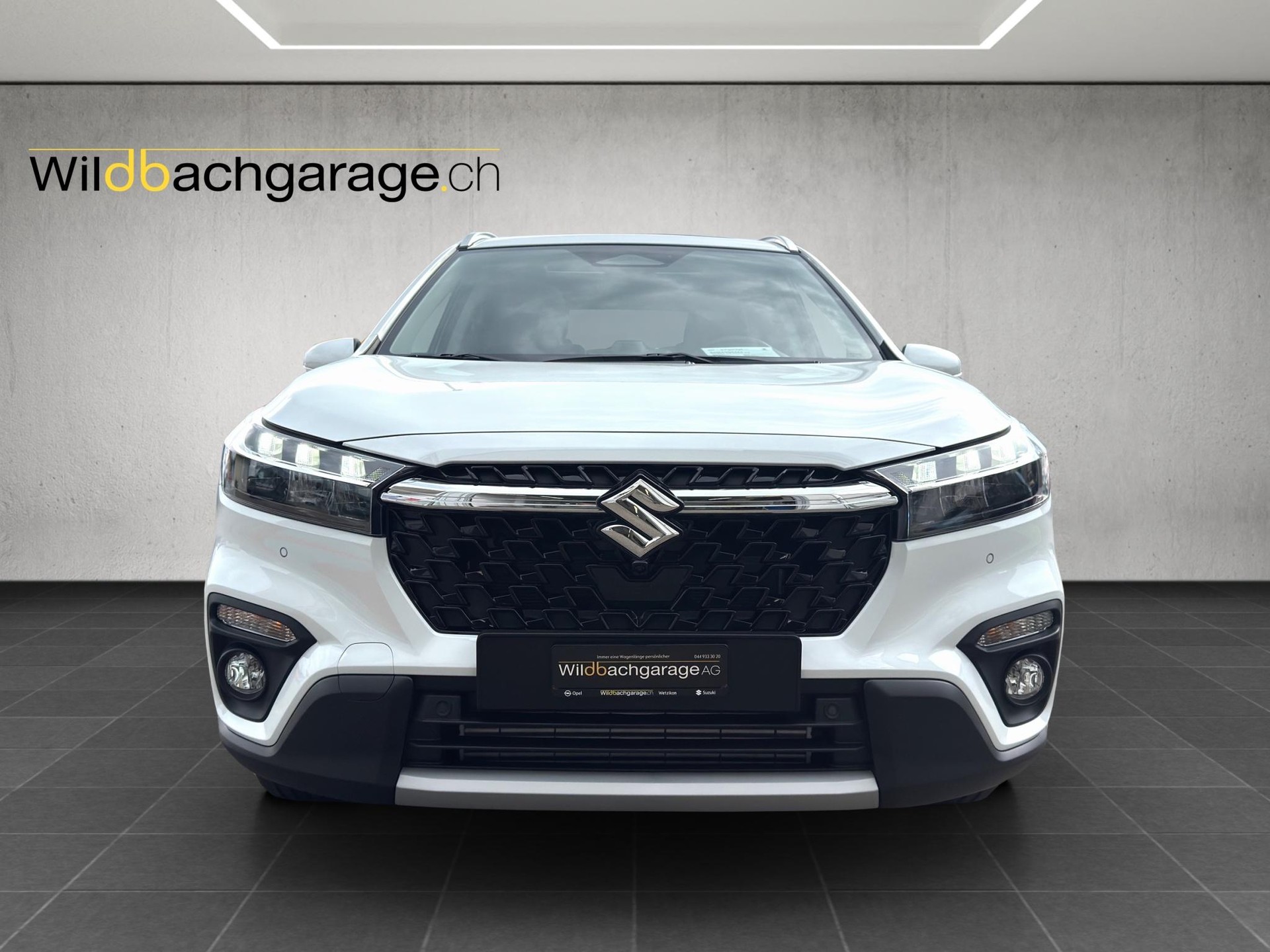 SUZUKI S-Cross 1.4 T Compact Top Hybrid 4x4-image-9