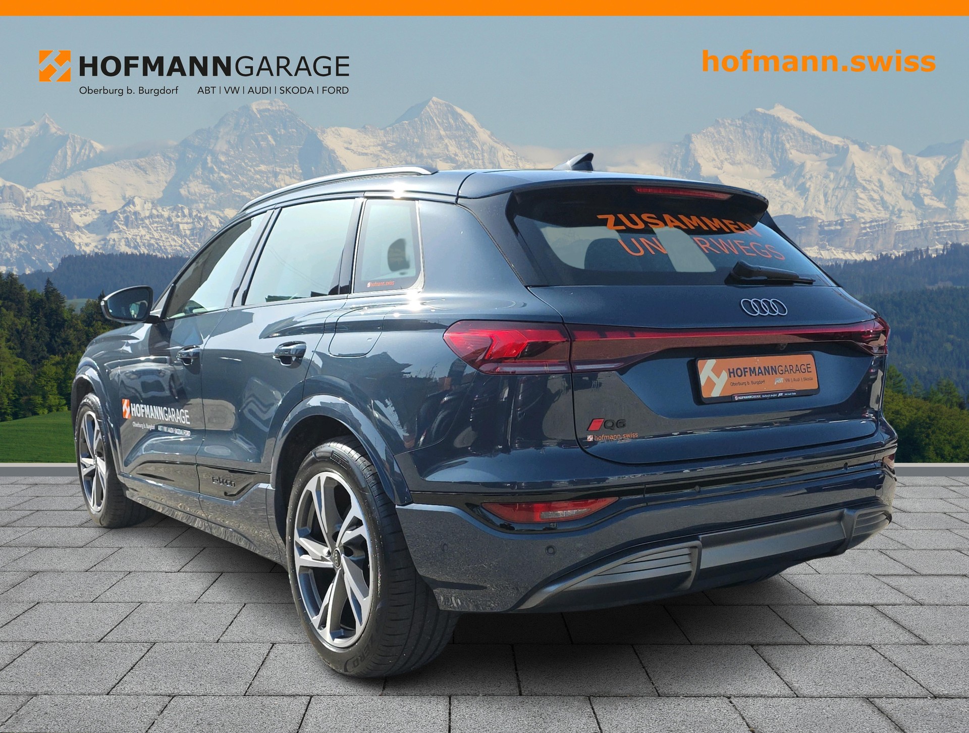 AUDI Q6 e-tron quattro-showroom-element-2
