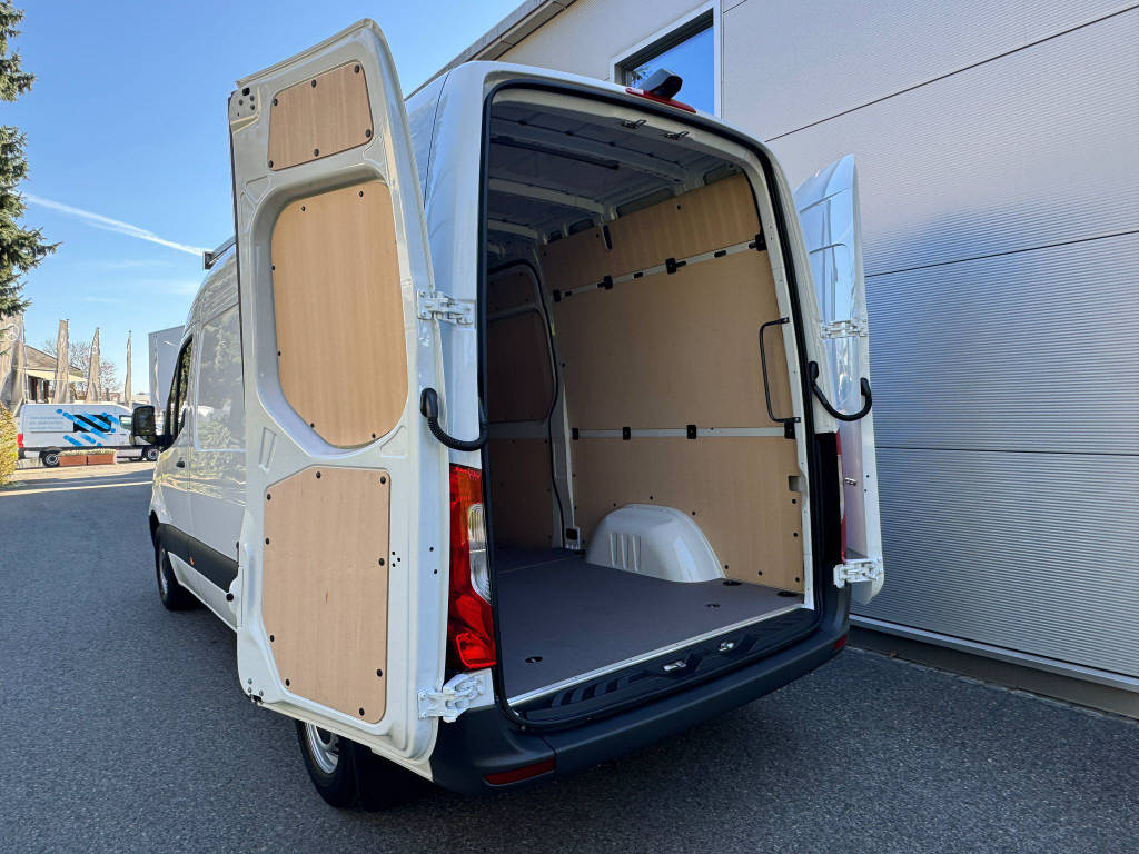 MERCEDES-BENZ Sprinter 317 CDI Pro Kasten HD 3665 S-image-4