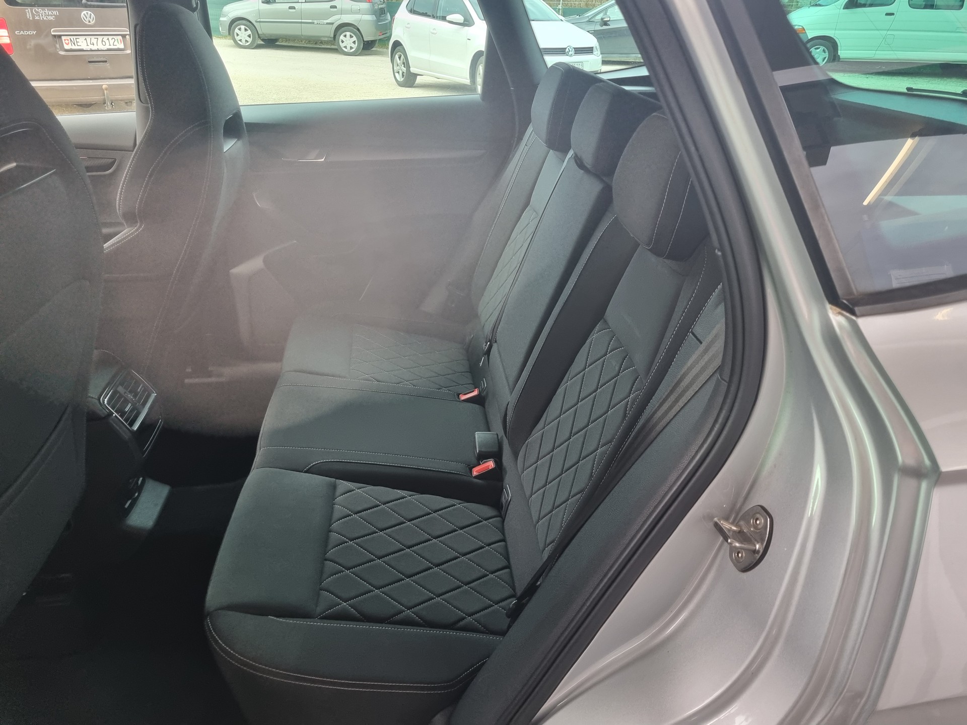 SKODA Karoq 1.5 TSI ACT SportLine DSG-image-8