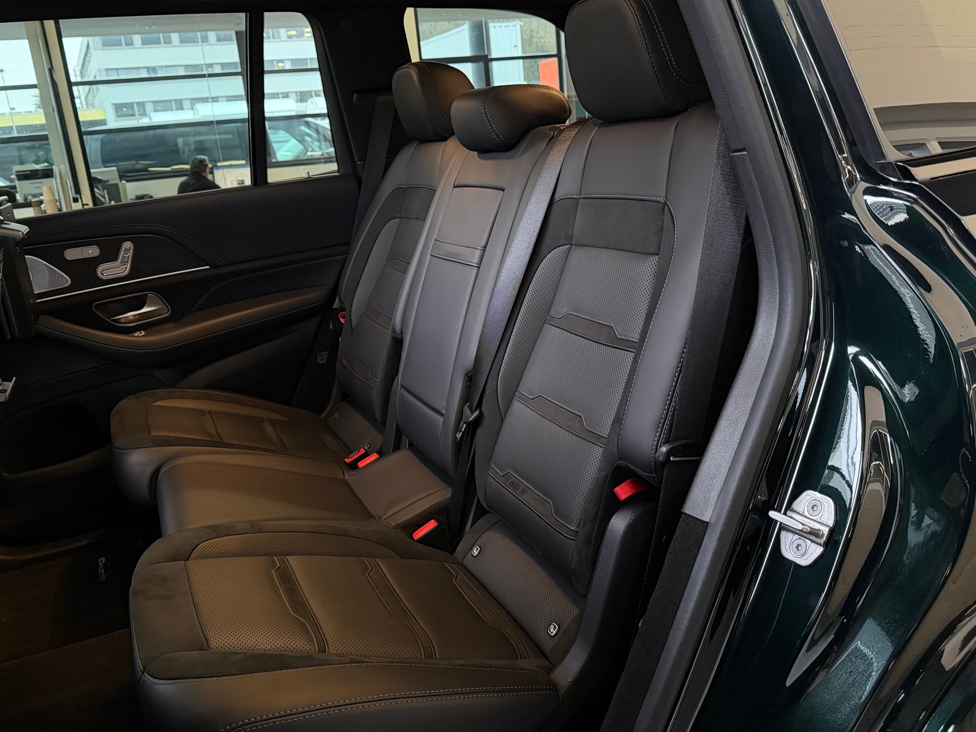MERCEDES-BENZ GLS 63 4Matic+ 4X4 I 634 PS I * SMARAGD GRÜN * SMARAGD GREEN * TCT 9G I AHK I 7-PLÄTZER (CH)-image-22
