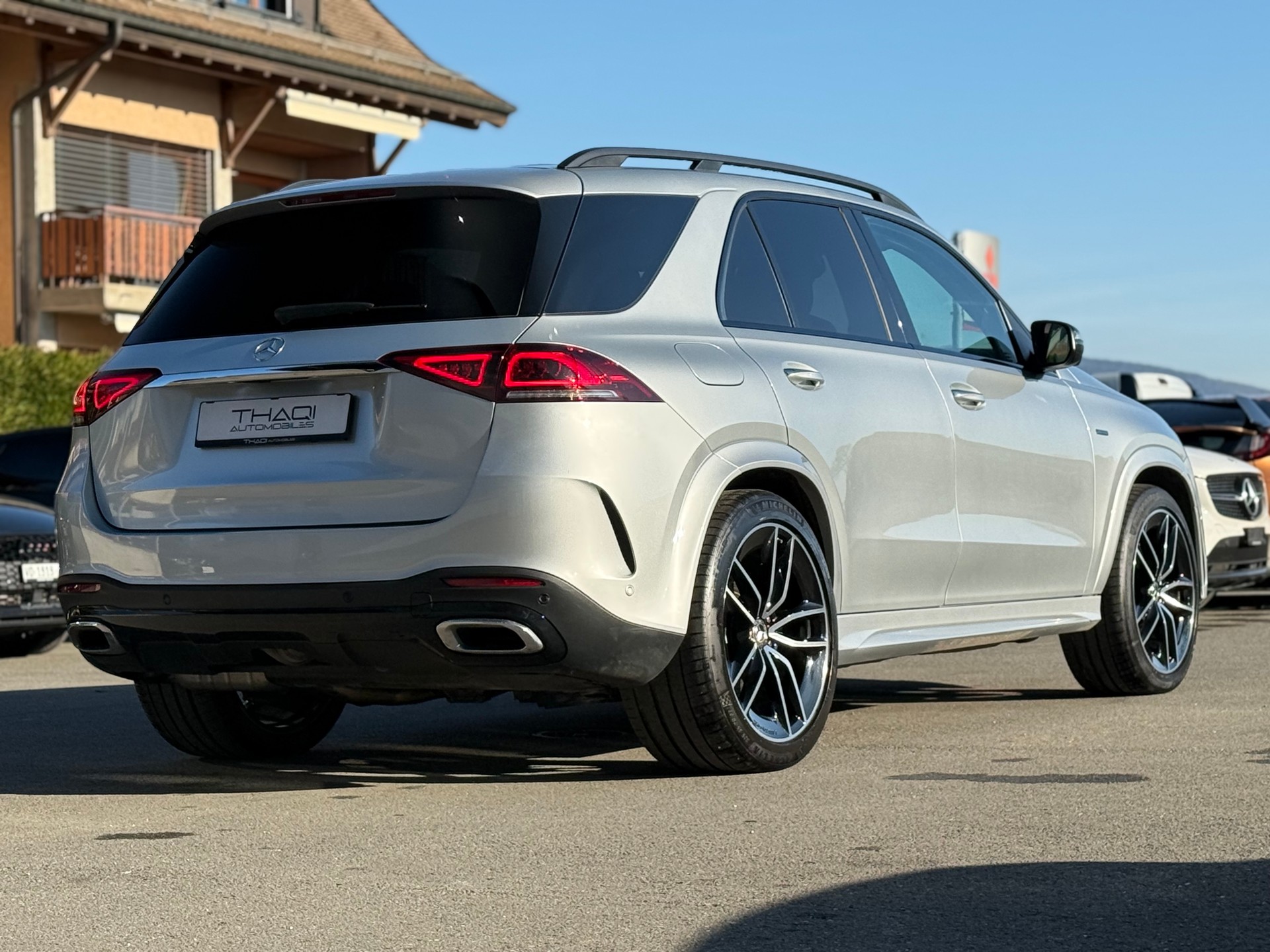 MERCEDES-BENZ GLE 350 de 4Matic AMG Line 9G-Tronic-image-11