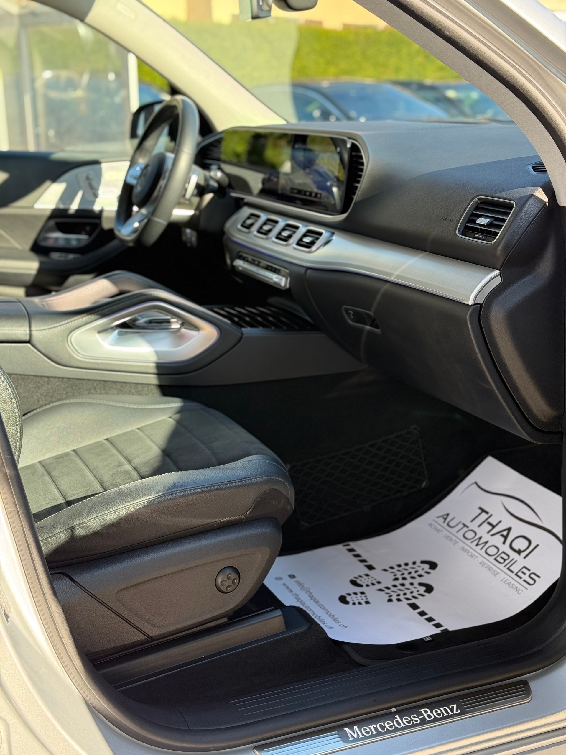 MERCEDES-BENZ GLE 350 de 4Matic AMG Line 9G-Tronic-image-21