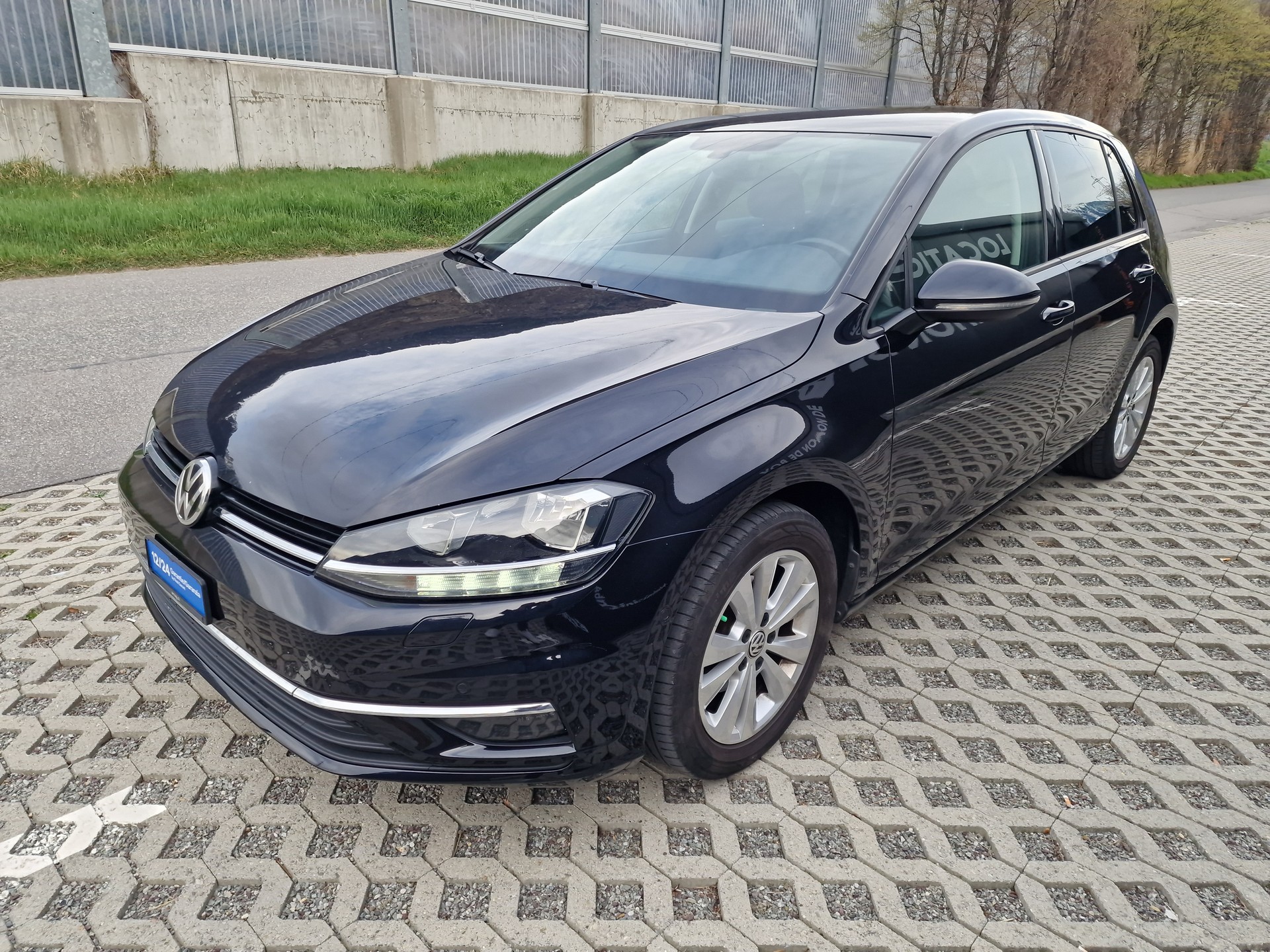 VW Golf 1.0 TSI Comfortline-image-1