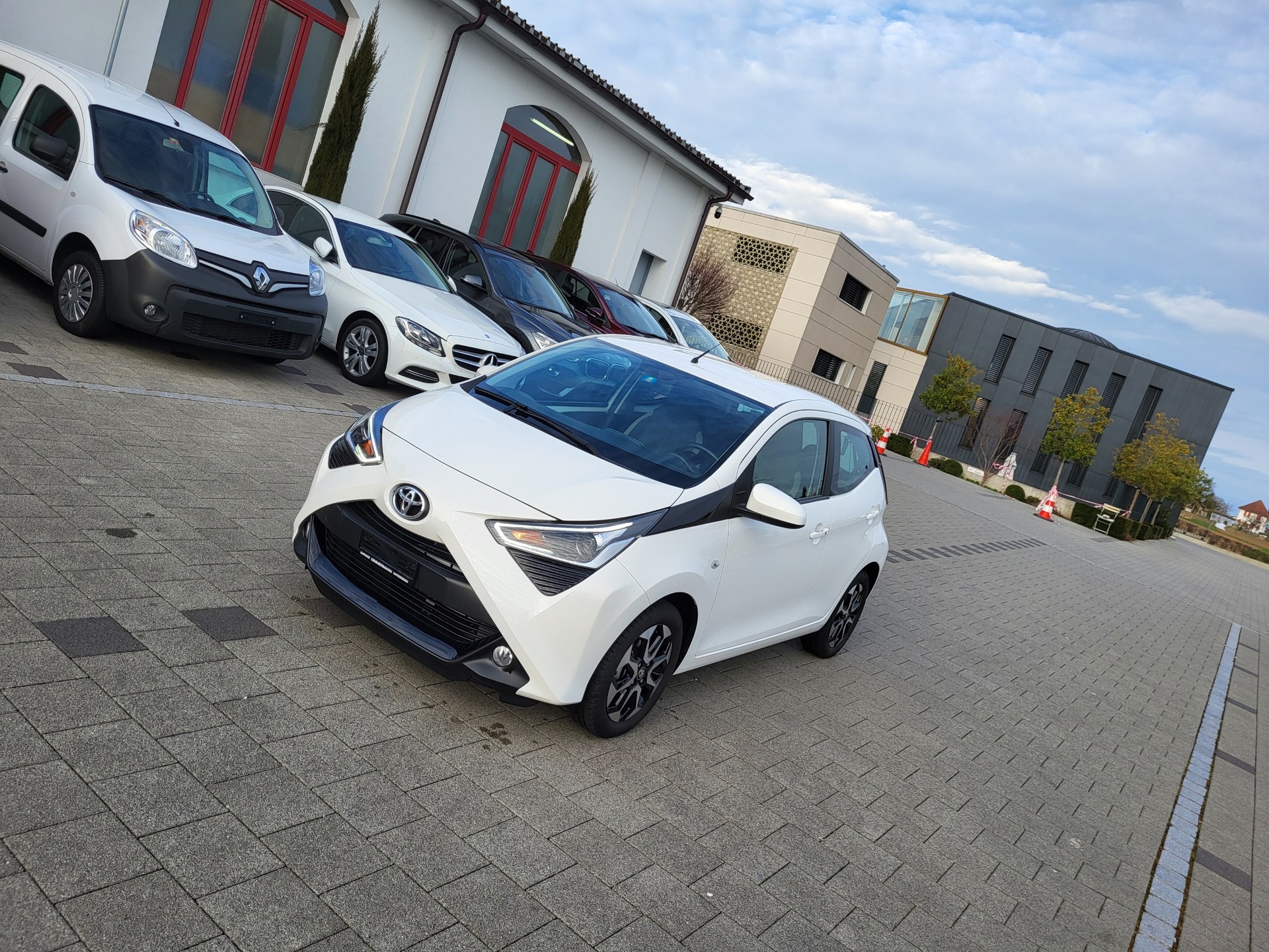 TOYOTA Aygo 1.0 VVT-i X-shift Trend-image-3