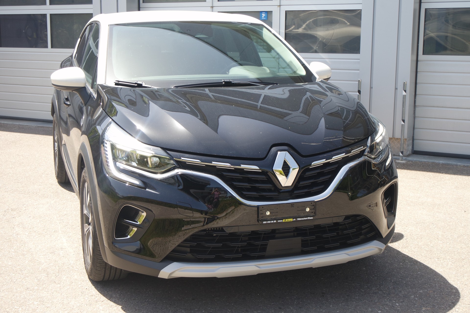 RENAULT Captur 1.3 TCe EDC Intens EDC-image-1