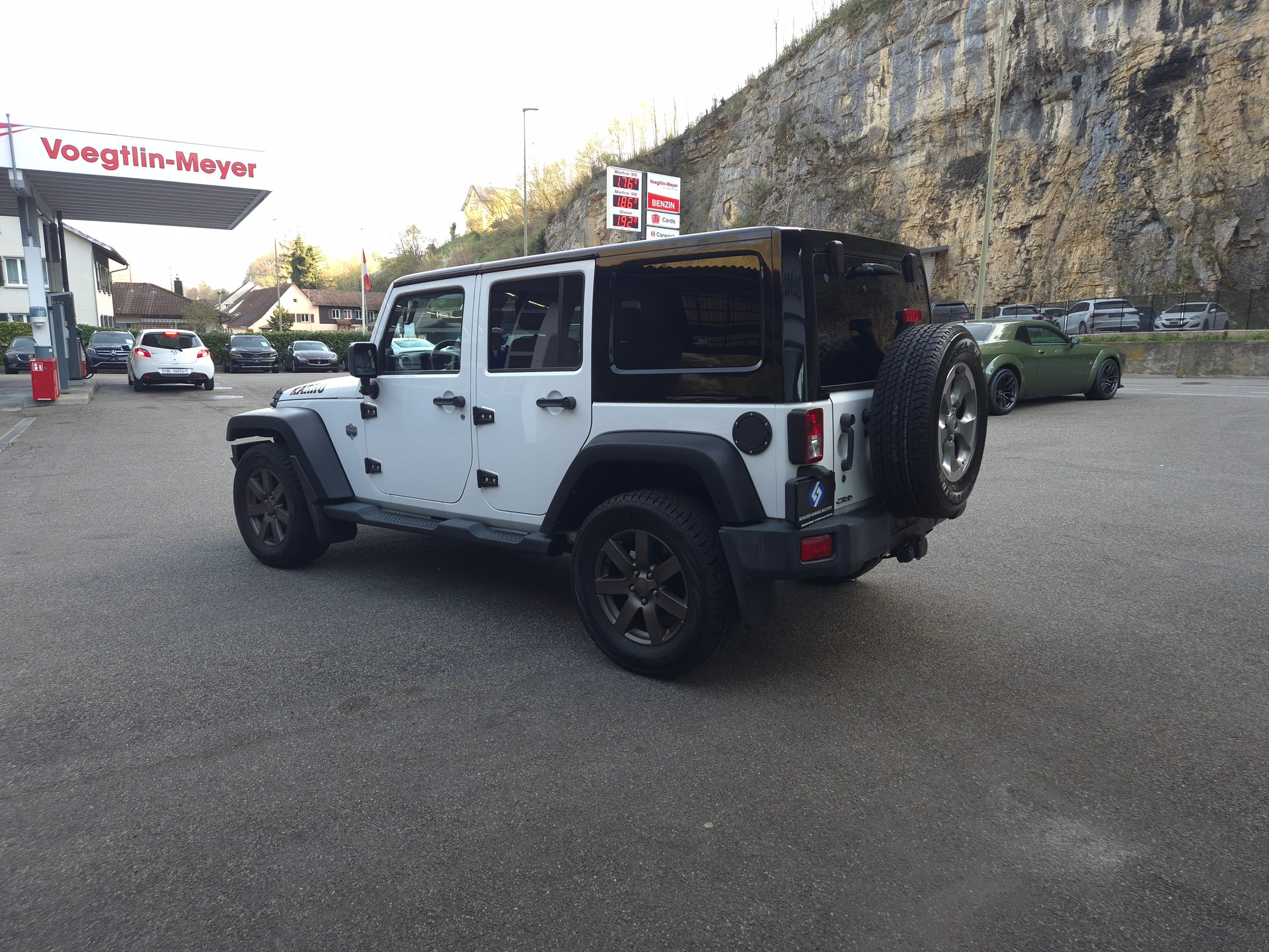 JEEP Wrangler 2.8CRD Unlimited Arctic Automatic-image-9