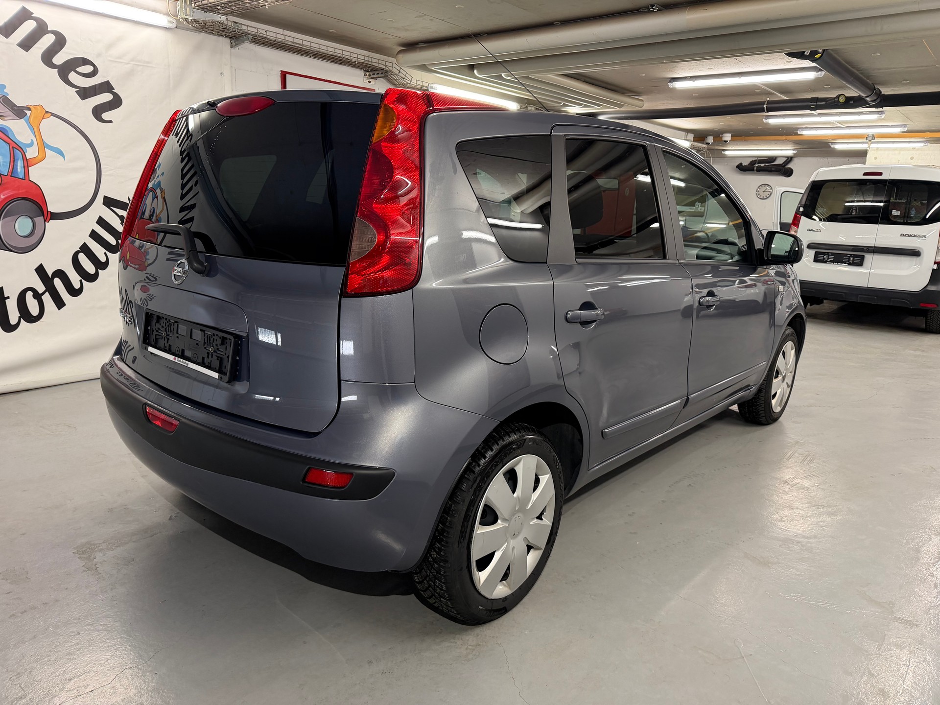 NISSAN Note 1.6 tekna-showroom-element-3