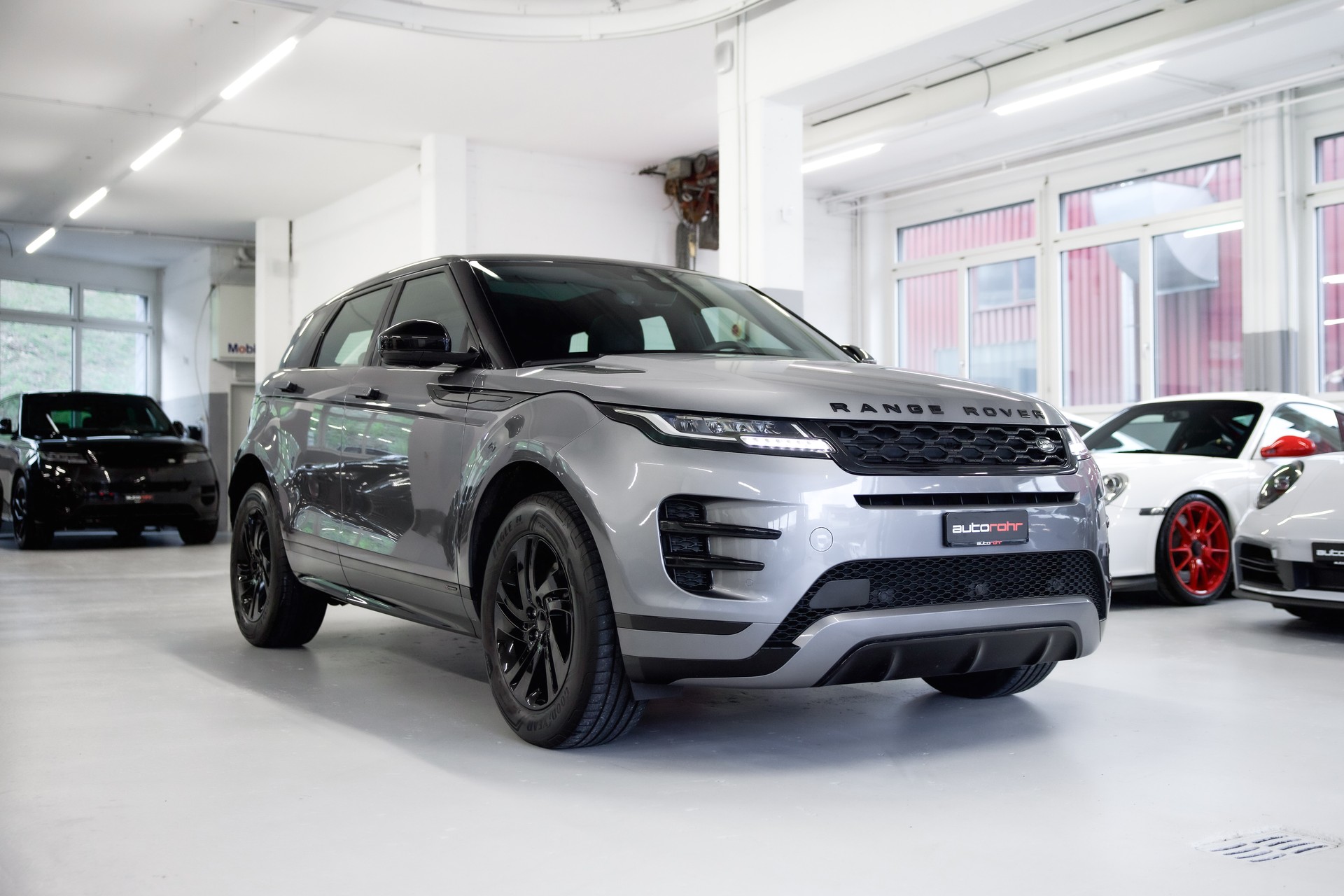 LAND ROVER Range Rover Evoque D R-Dynamic S-showroom-element-2