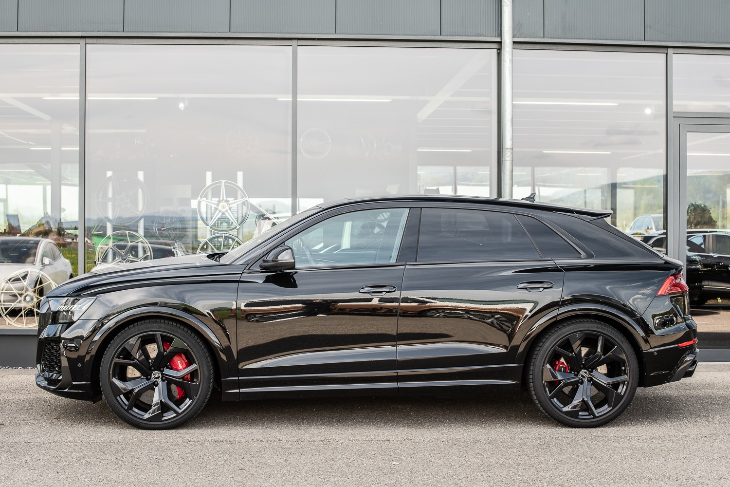 AUDI RSQ8 quattro FULL CARBONE