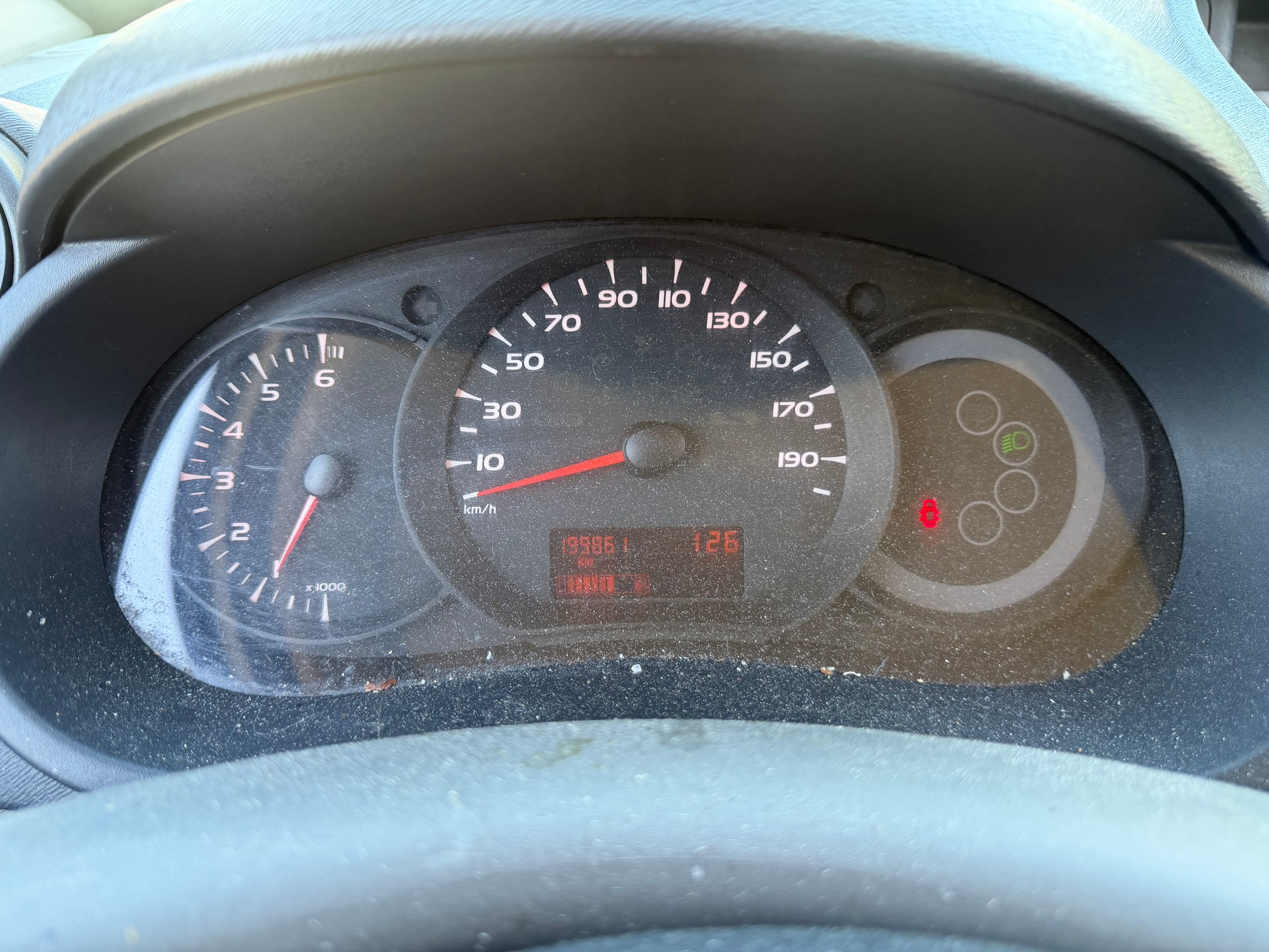 RENAULT Kangoo Maxi dCi 85 2 Plätze / 2 places-image-6