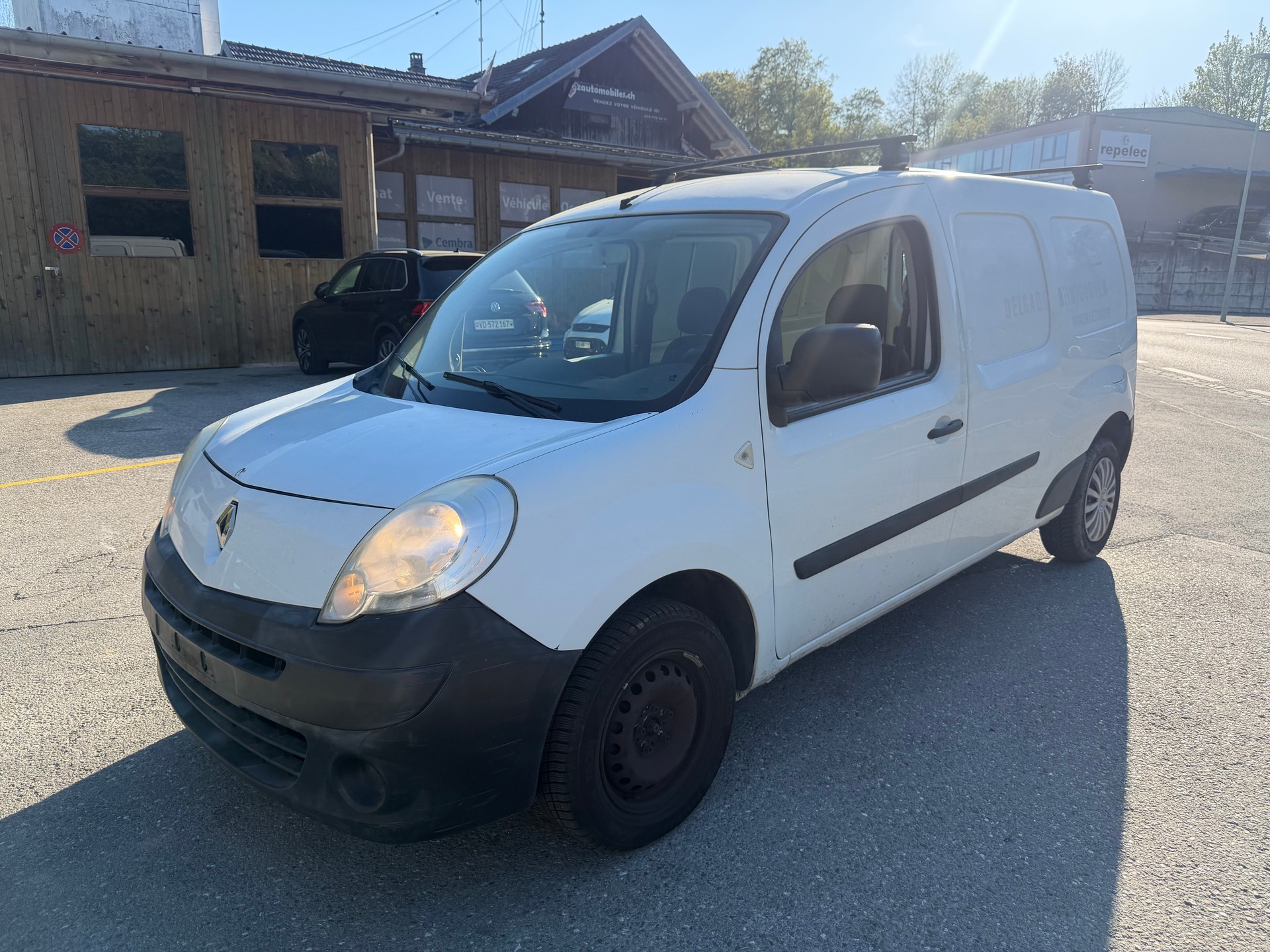 RENAULT Kangoo Maxi dCi 85 2 Plätze / 2 places