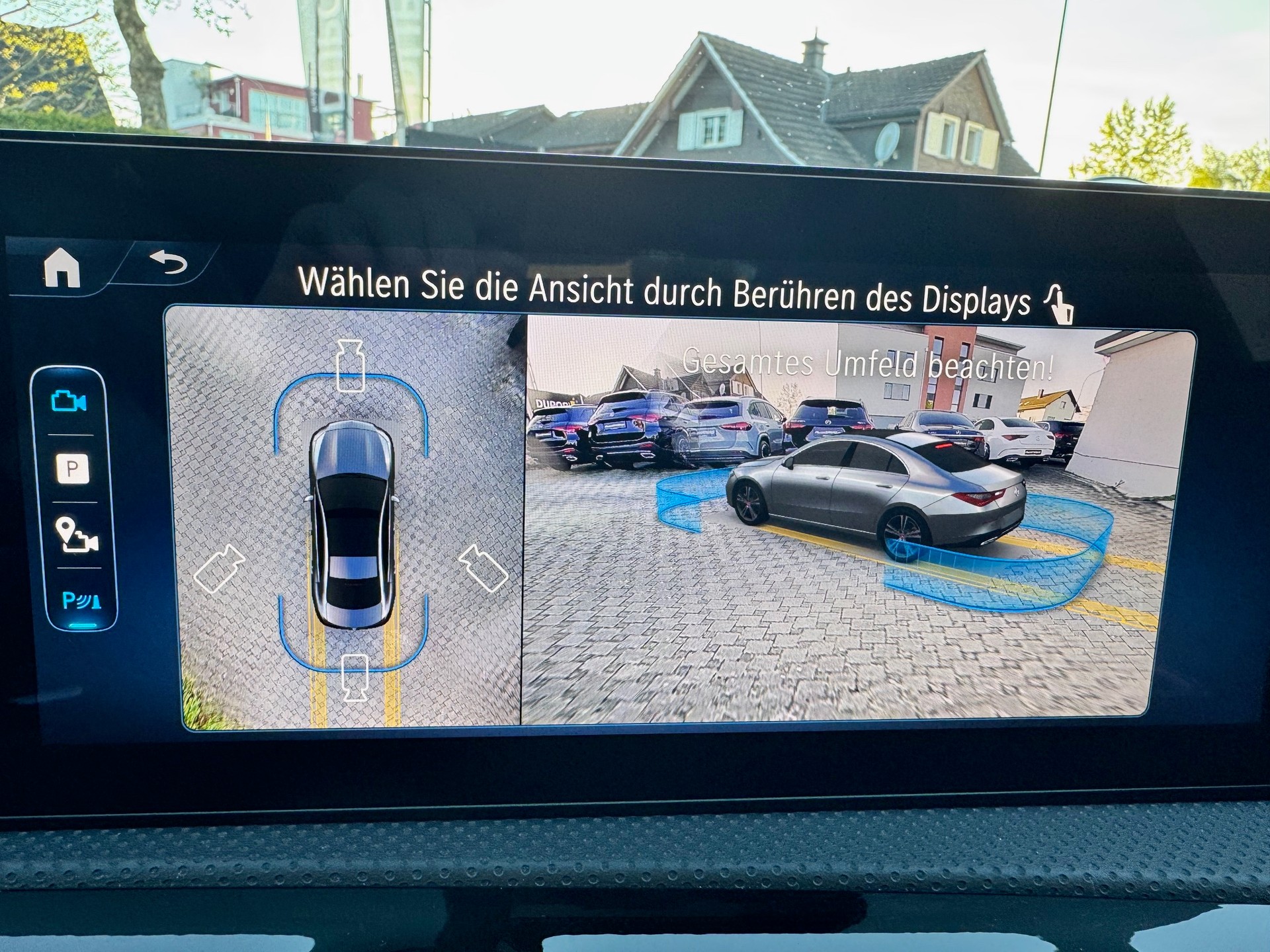 MERCEDES-BENZ CLA 220 AMG Line 4Matic 8G-DCT-image-13
