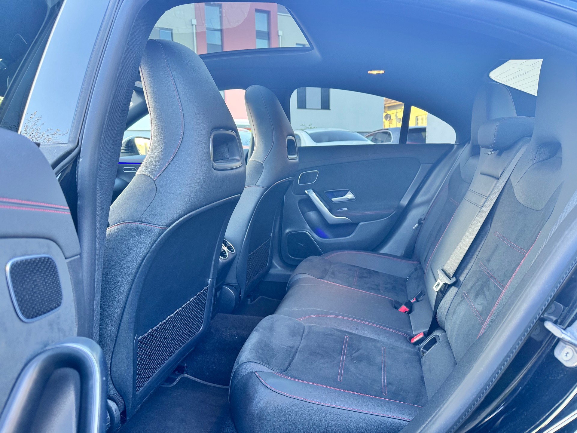 MERCEDES-BENZ CLA 220 AMG Line 4Matic 8G-DCT-image-20