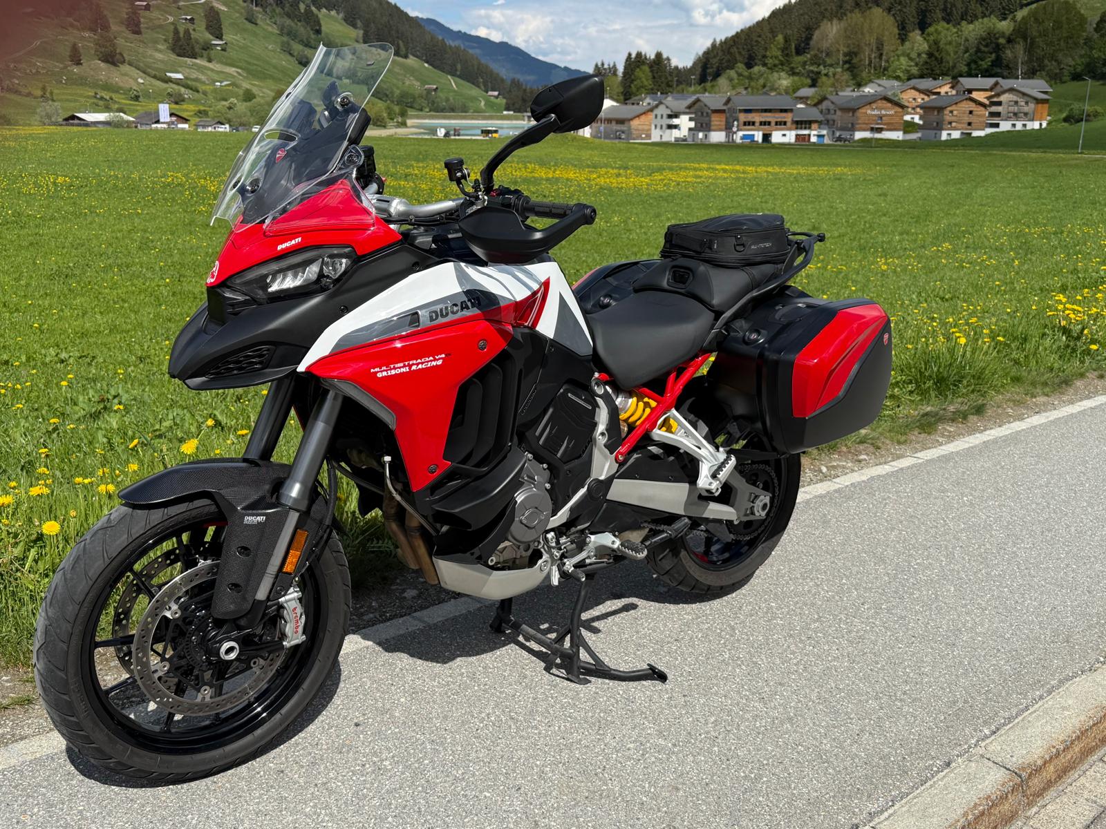 DUCATI Multistrada V4 S Full-image-0