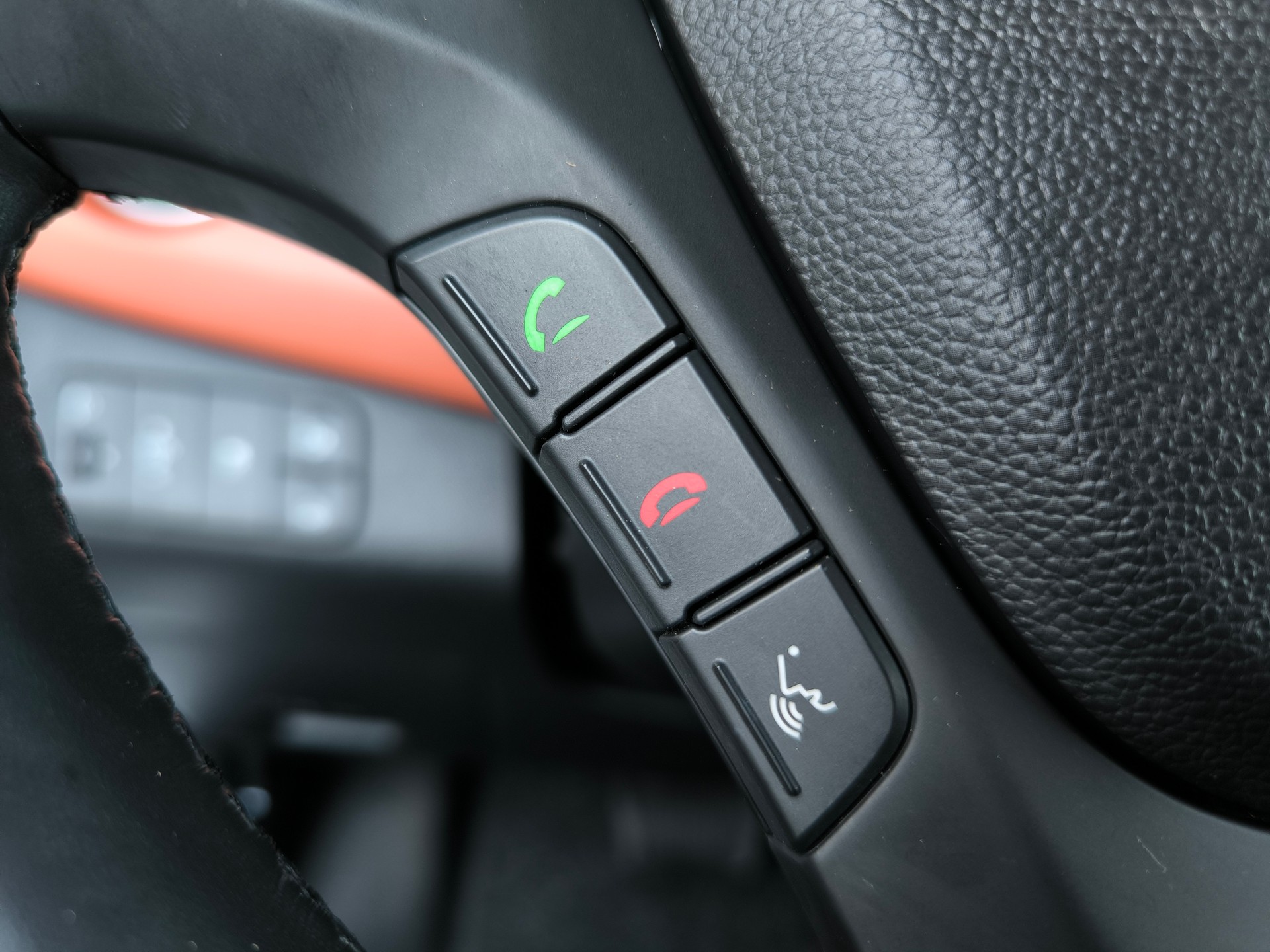 HYUNDAI i10 1.2 Amplia Automatic-image-10