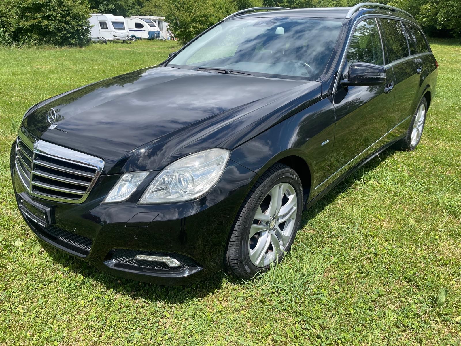 MERCEDES-BENZ E 200 CGI BlueEfficiency Automatic