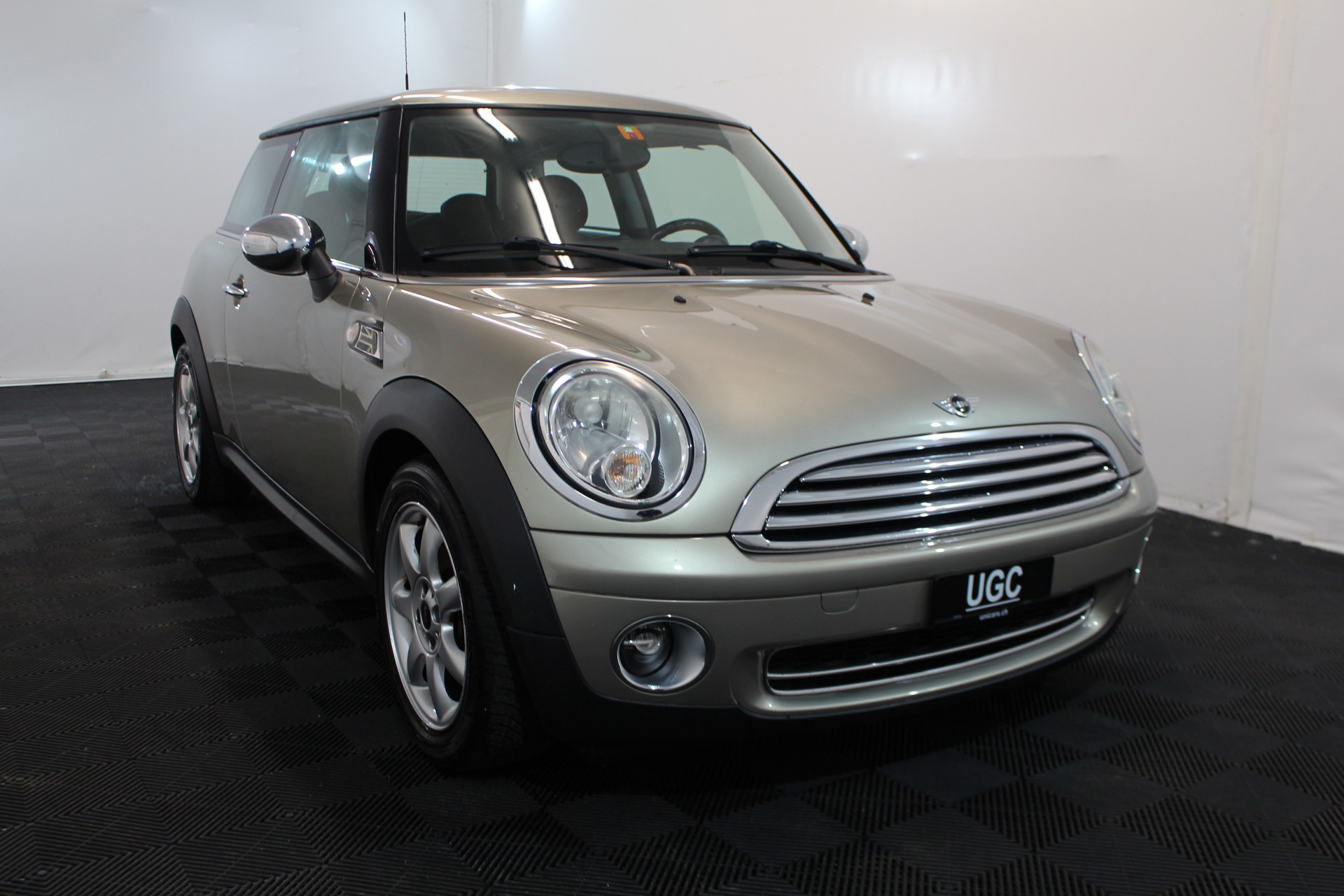 MINI Mini R56 1.6i One