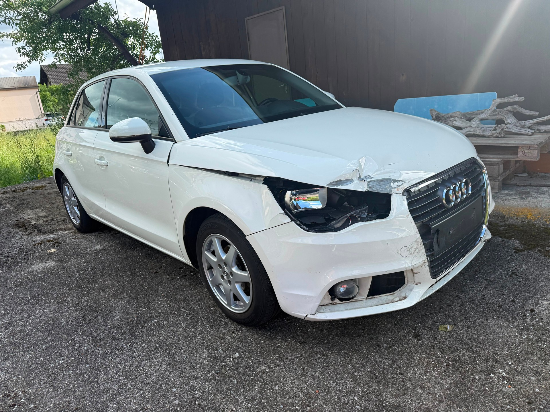 AUDI A1 Sportback 1.2 TFSI Attraction-showroom-element-2