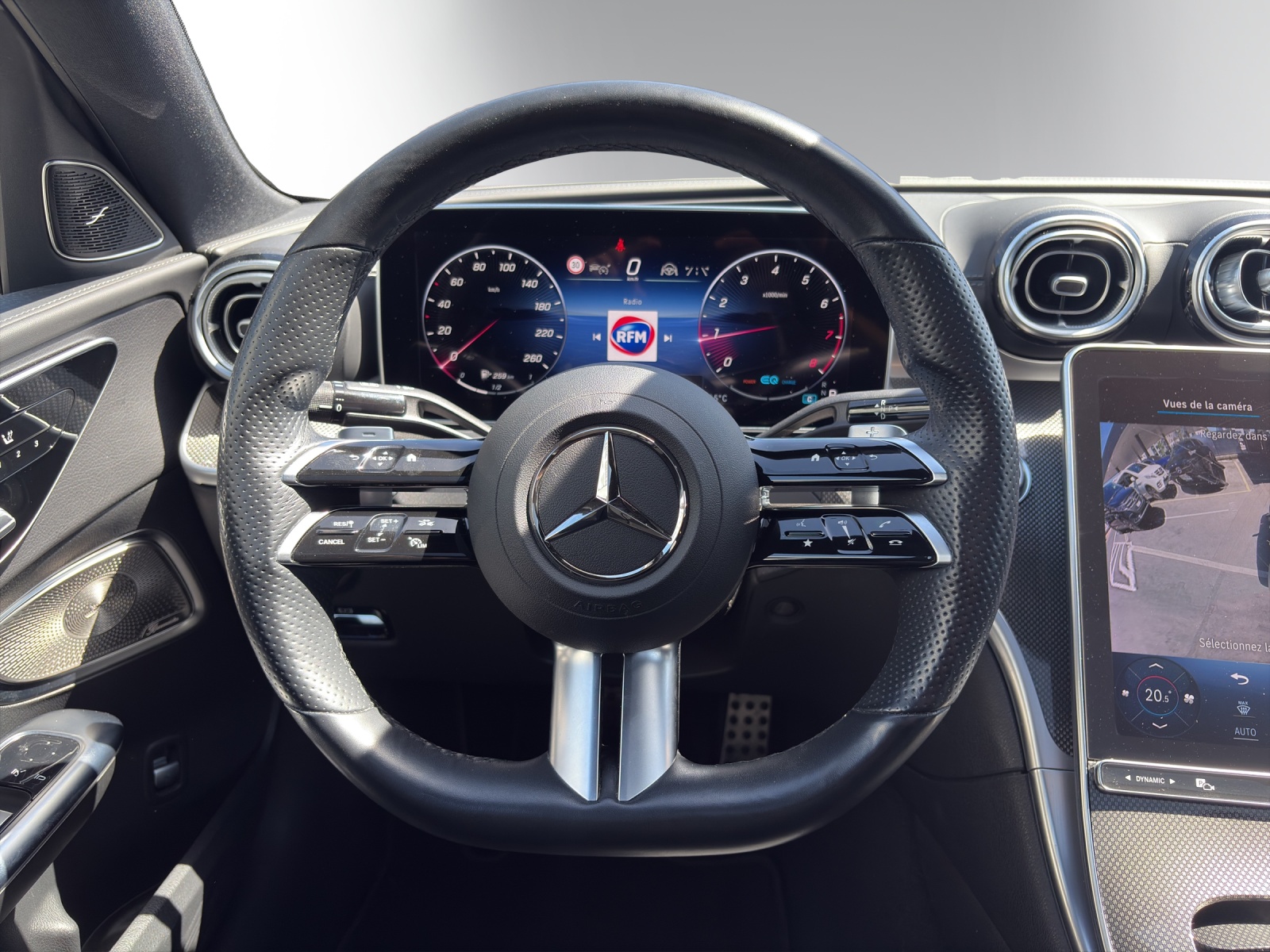 MERCEDES-BENZ C 300 4M AMG Line-image-13