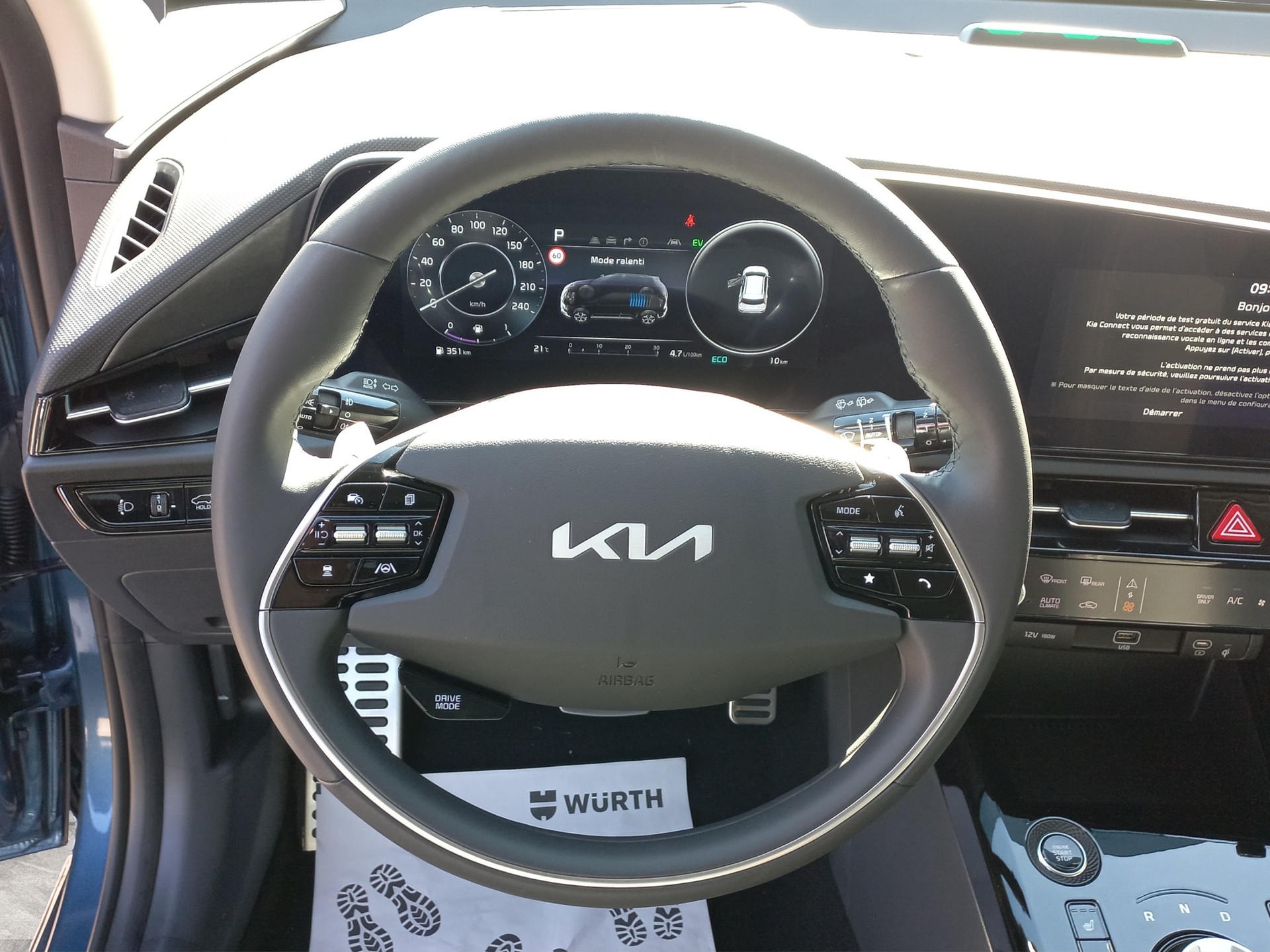 KIA Niro 1.6GDi Plug-in Hybrid Style DCT-image-3