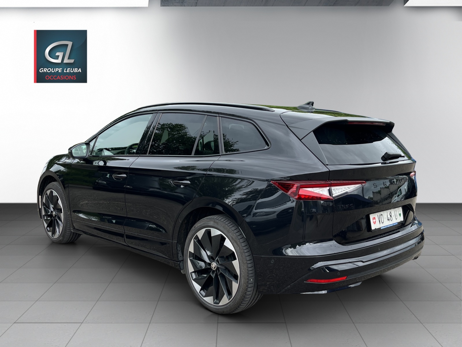 SKODA Enyaq 85x Sportline 4x4-showroom-element-3