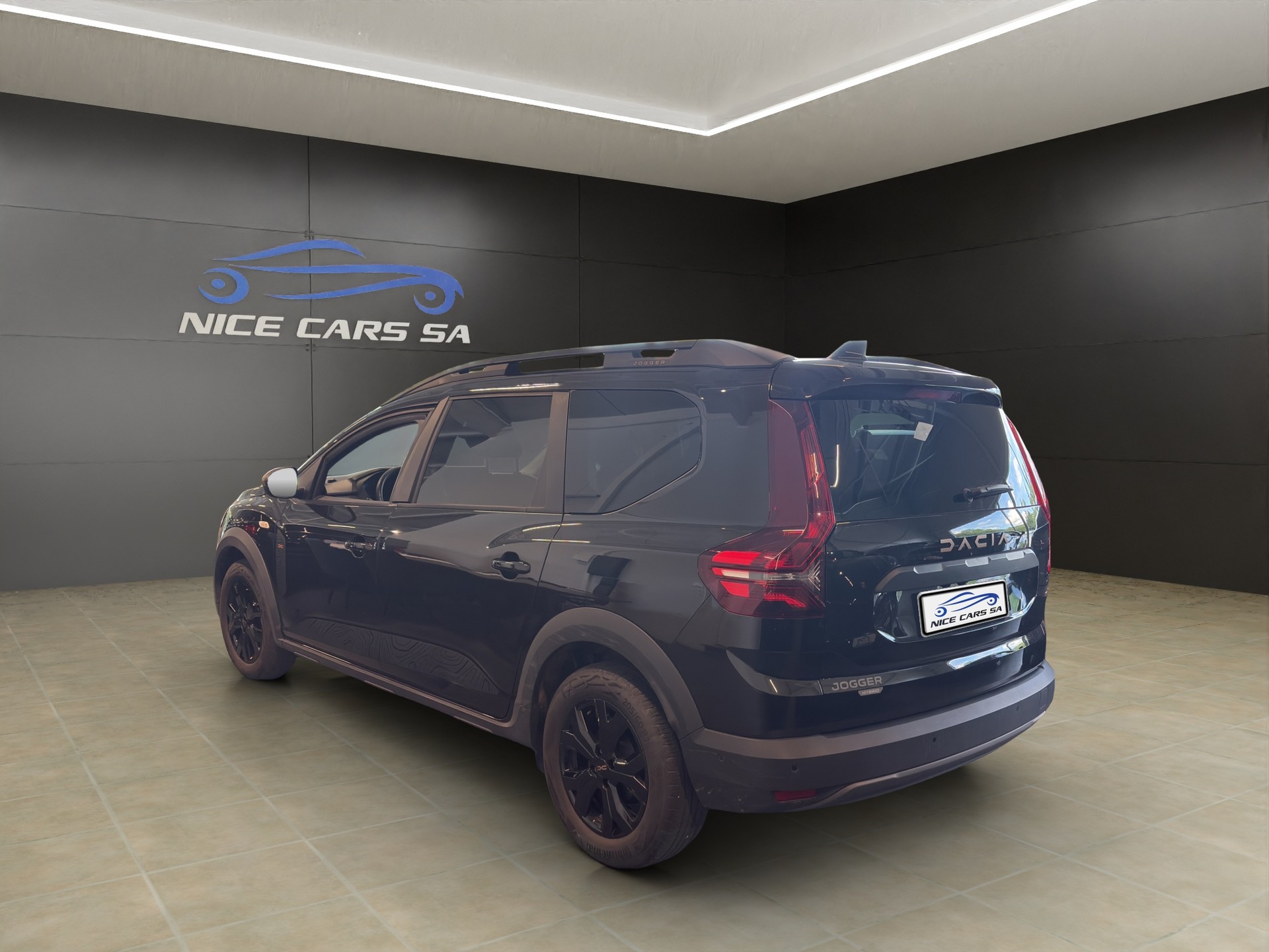 DACIA Jogger HEV 140 Extreme-image-4