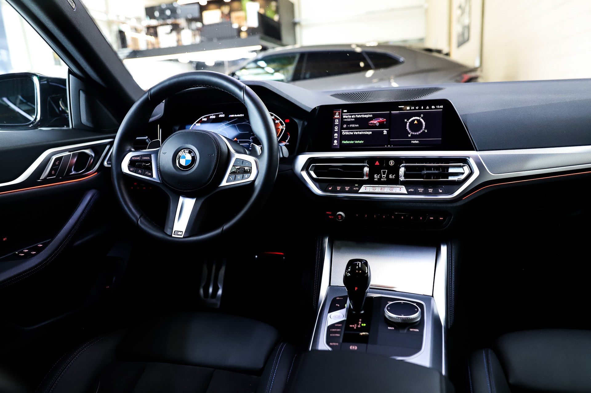 BMW M440i xDrive 48V Gran Coupé Steptronic-image-22