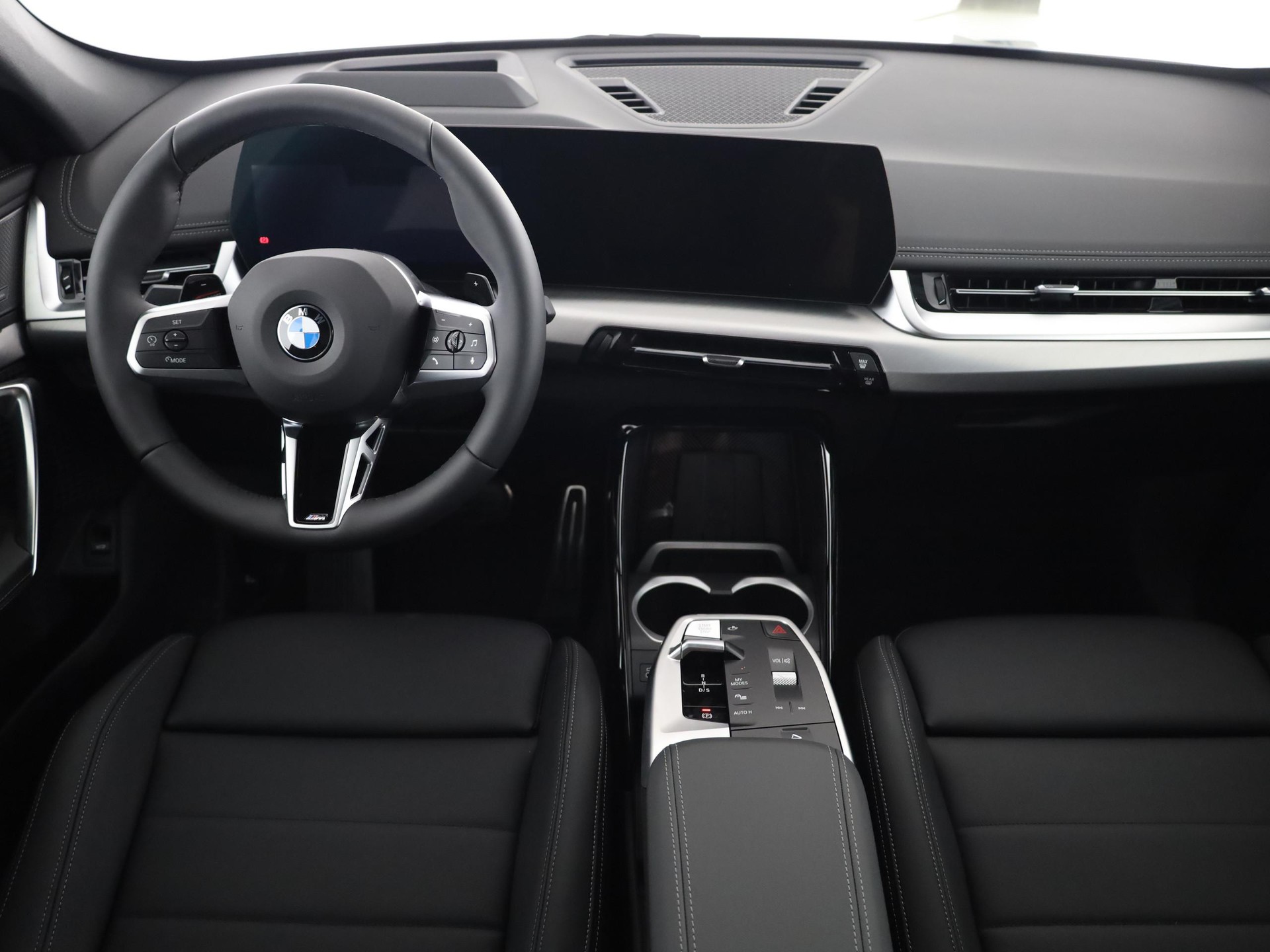 BMW X1 23i xDrive paddles-image-5