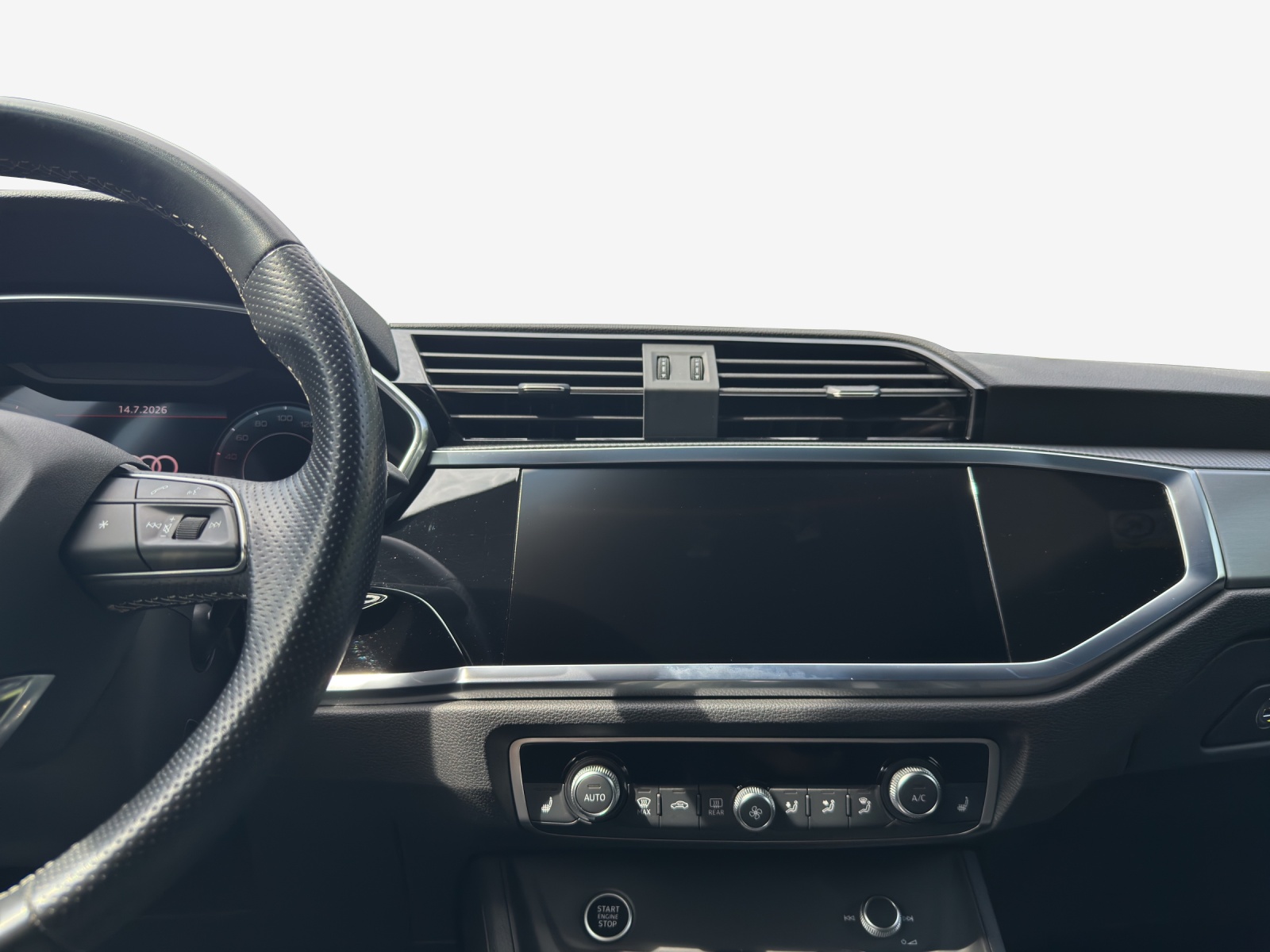 AUDI Q3 Sportback 45 TFSI e S line S-tronic-image-10