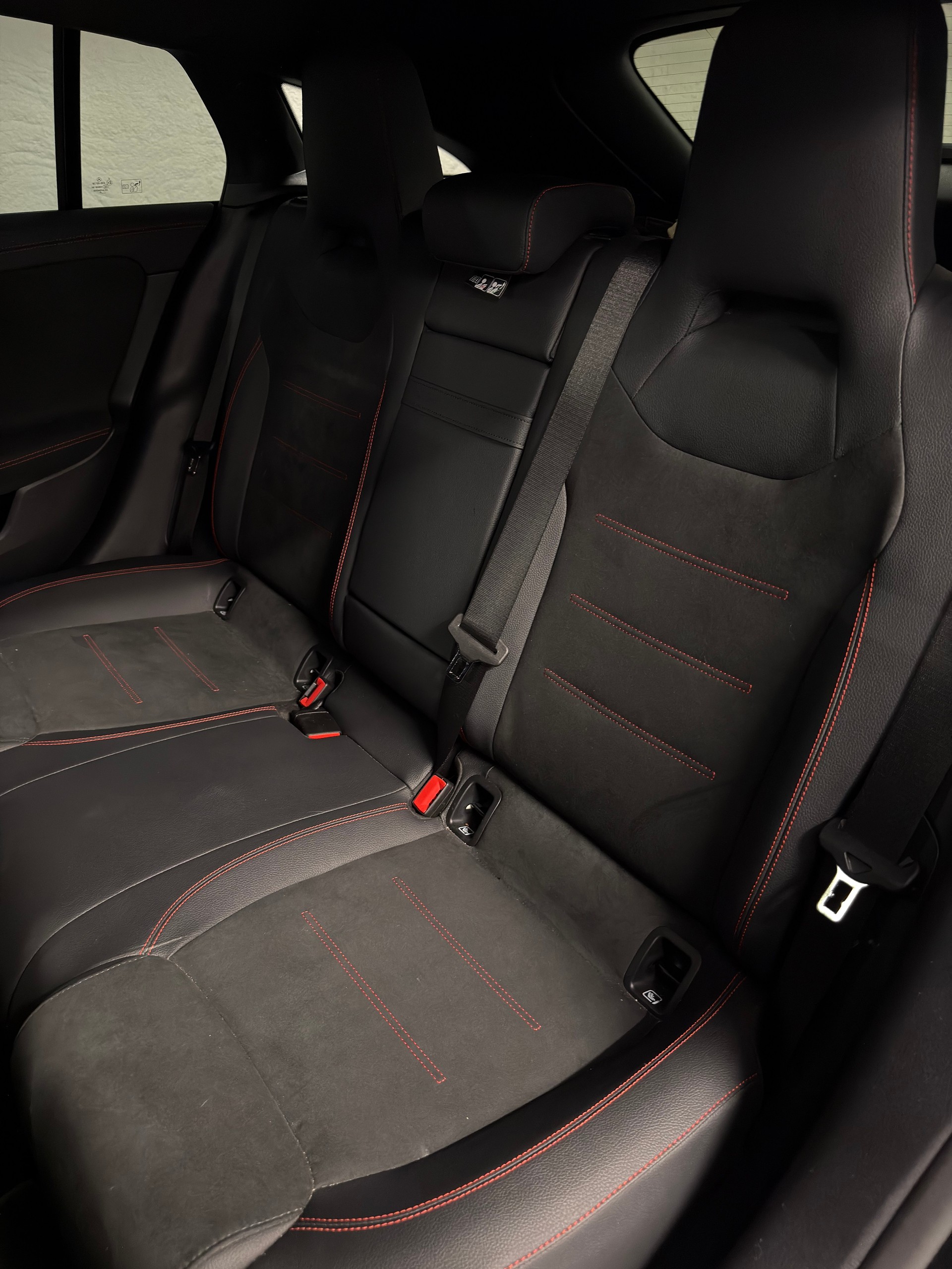MERCEDES-BENZ CLA 250 e 8G-DCT EQ Star-image-10