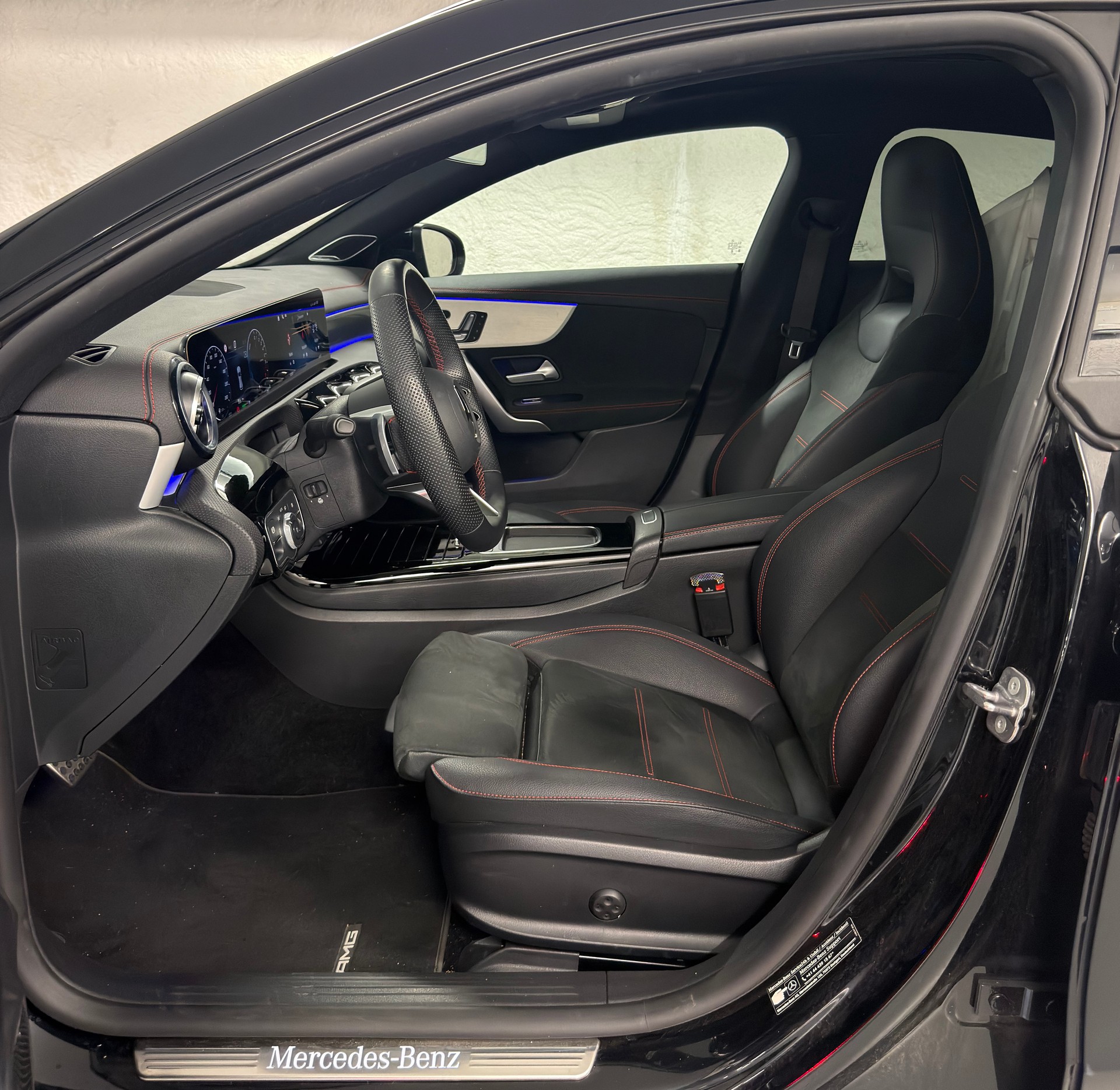 MERCEDES-BENZ CLA 250 e 8G-DCT EQ Star-image-8