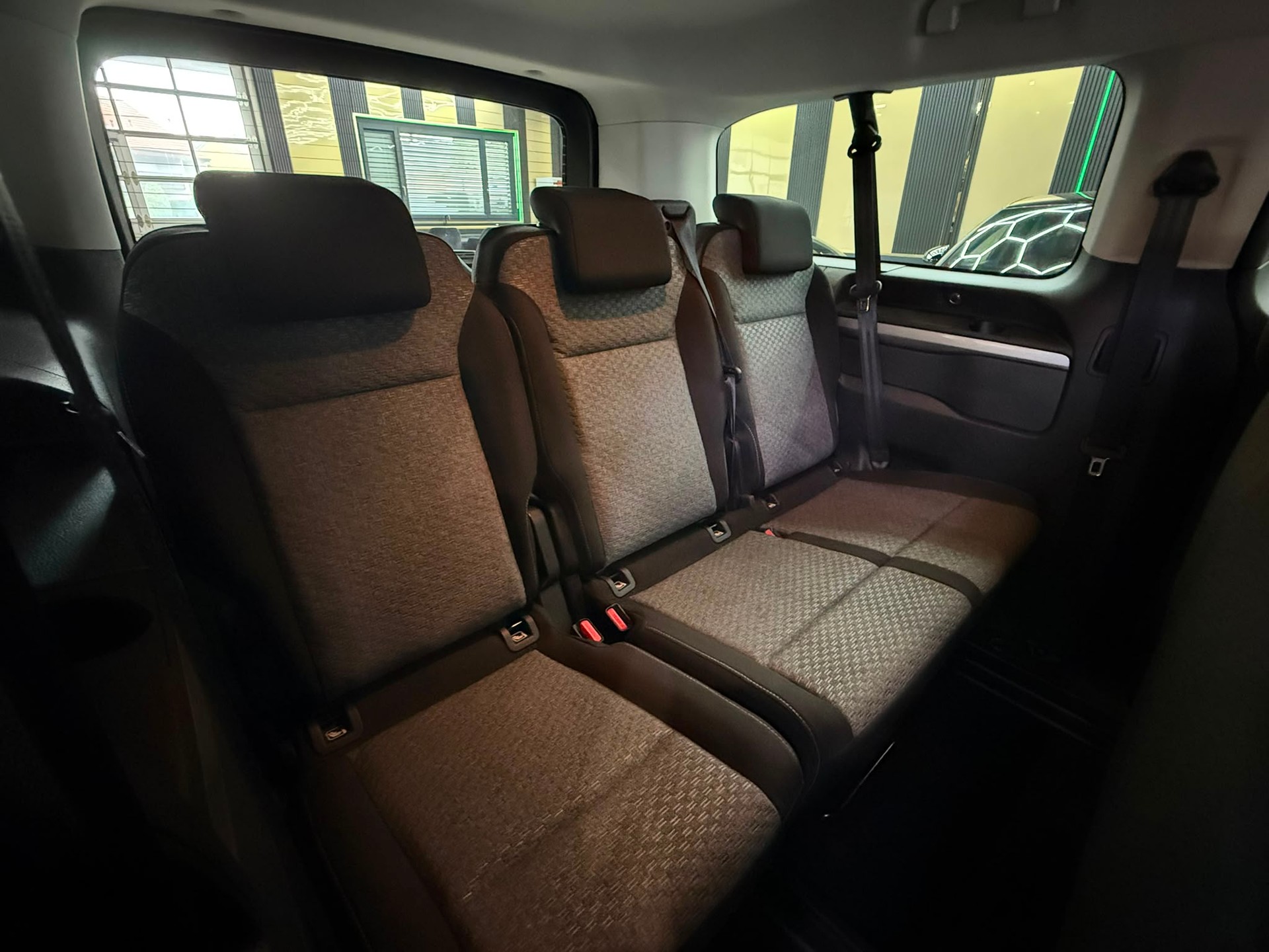 OPEL Zafira Life 2.0 CDTI Business Edition L Automatik 8 Plätzer-image-15