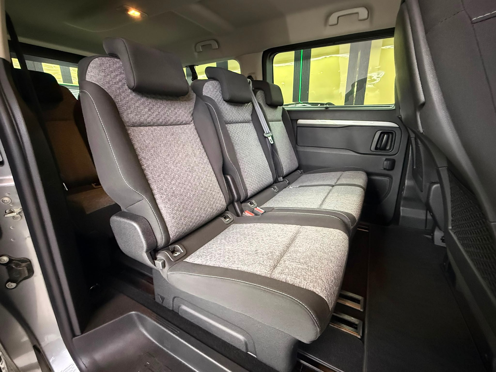 OPEL Zafira Life 2.0 CDTI Business Edition L Automatik 8 Plätzer-image-14