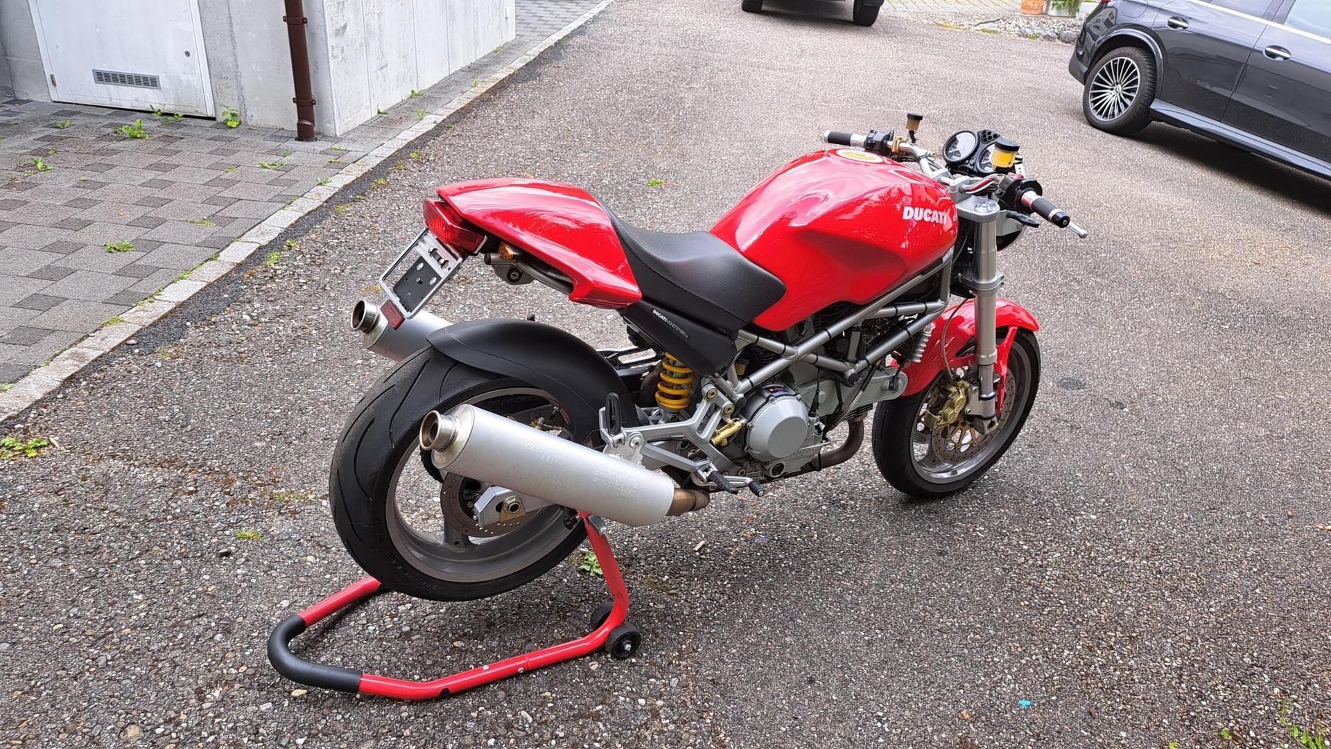 DUCATI Monster 1000 i.e.-image-1