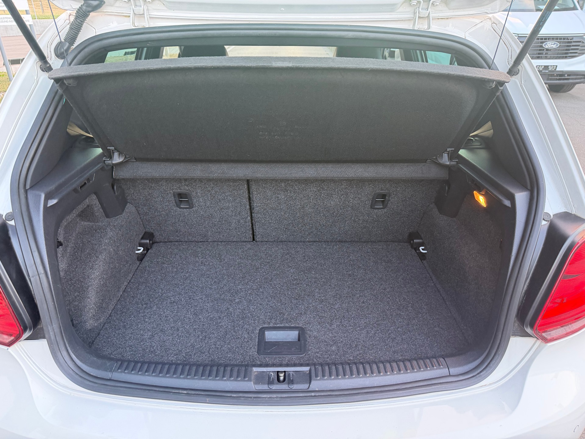 VW Polo 1.4 TSI GTI DSG-image-14