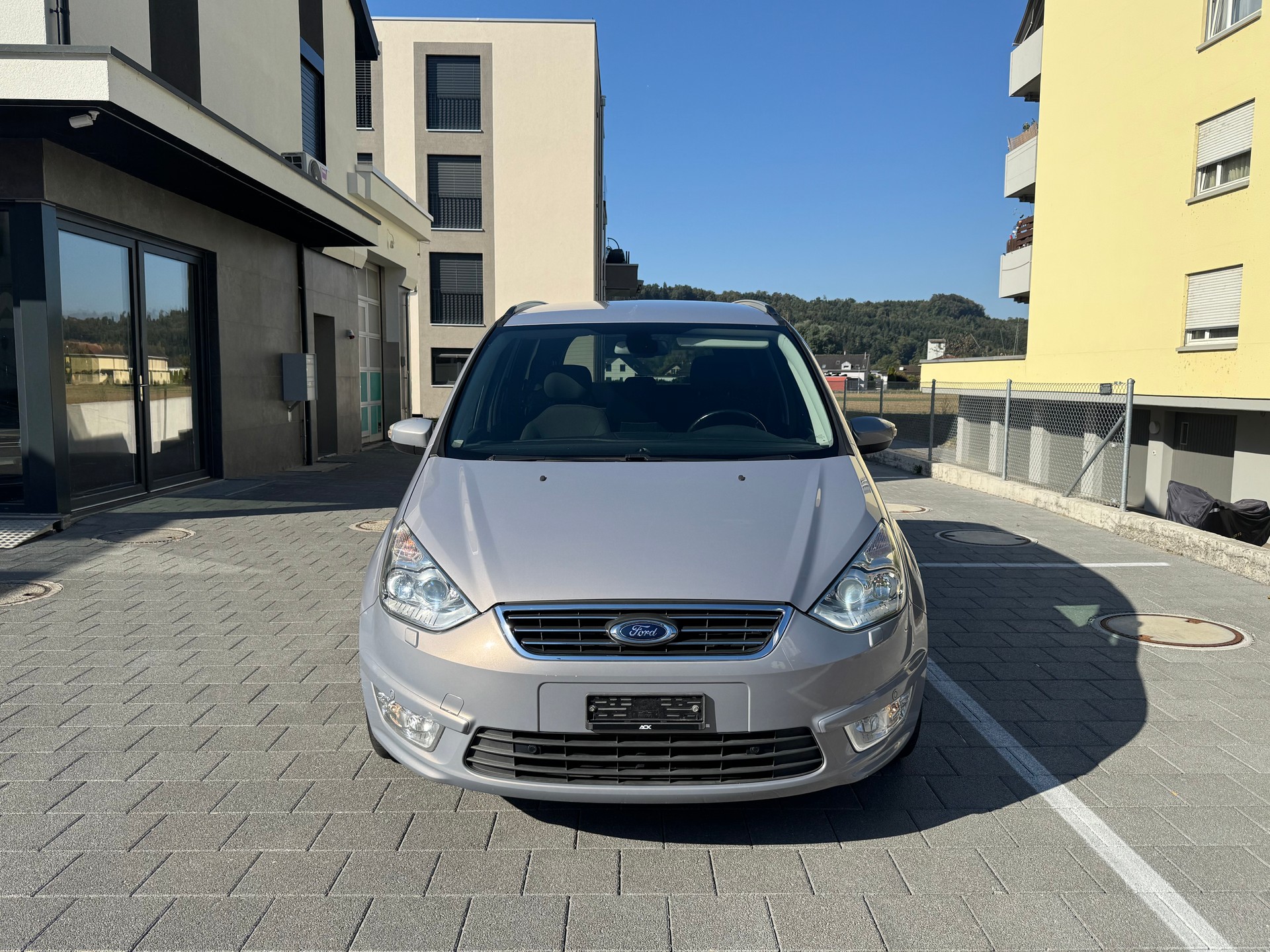 FORD Galaxy 2.0 TDCi Family-Edition PowerShift-image-7