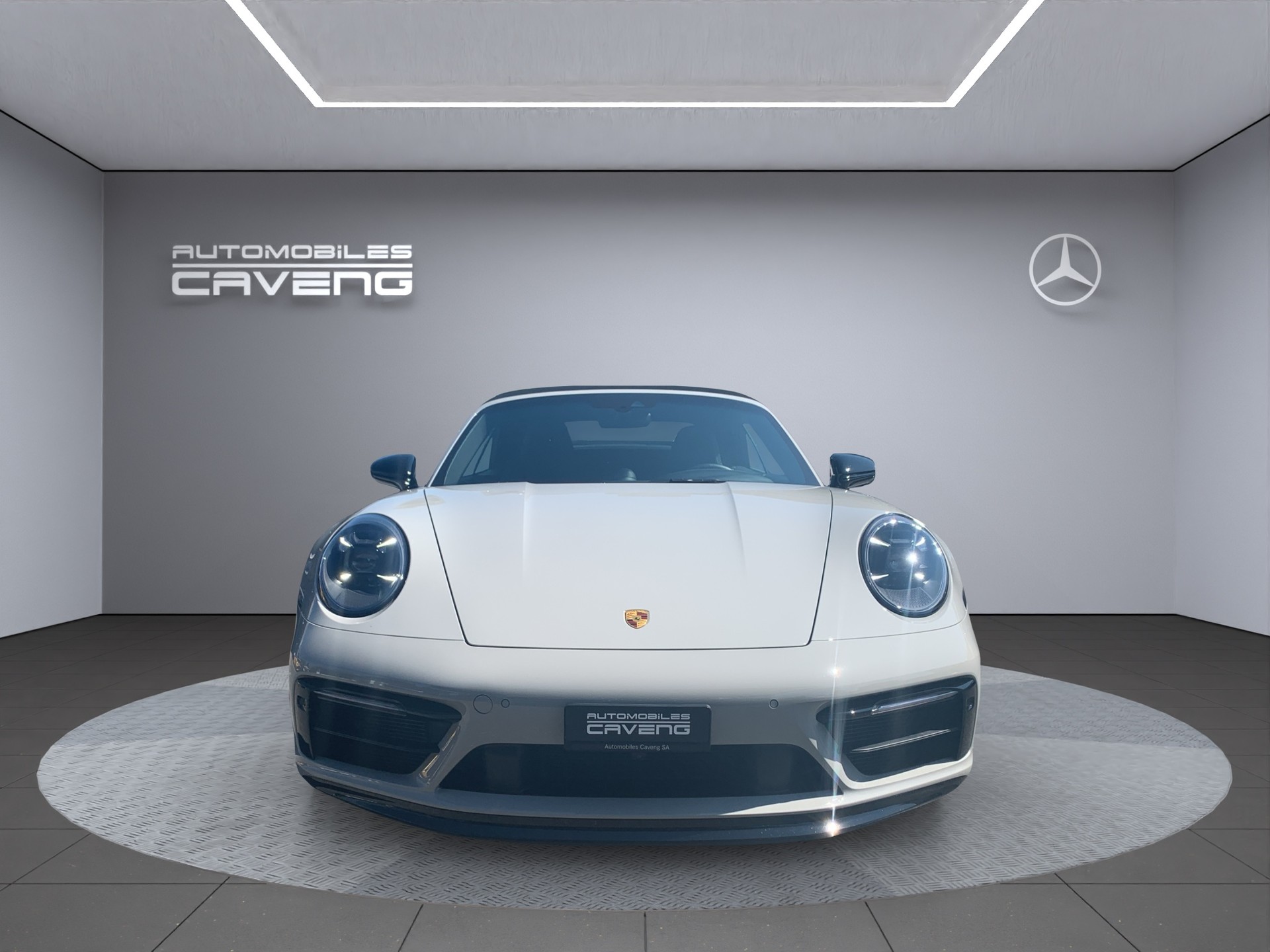 PORSCHE 911 Carrera 4 GTS Cabriolet PDK-image-9