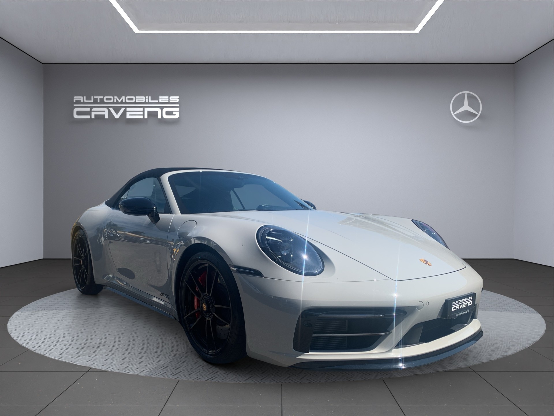 PORSCHE 911 Carrera 4 GTS Cabriolet PDK-image-8