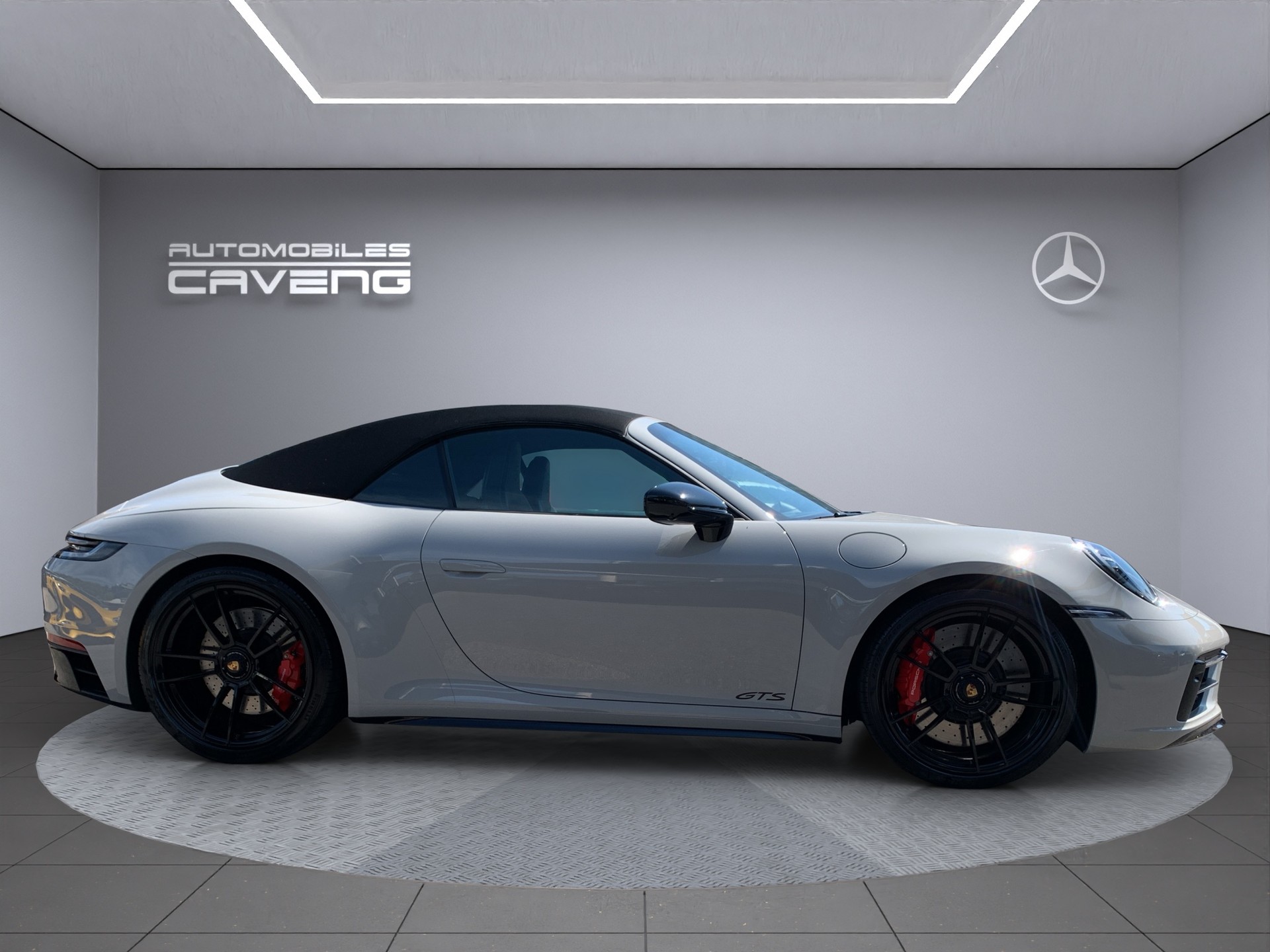 PORSCHE 911 Carrera 4 GTS Cabriolet PDK-image-7