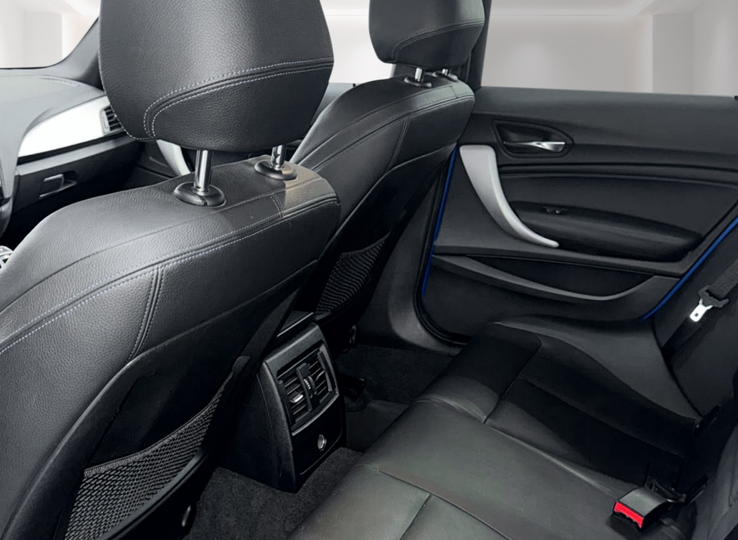 BMW M140i xDrive Steptronic inkl. Garantie! Dähler 372 PS! ohne OPF-image-11